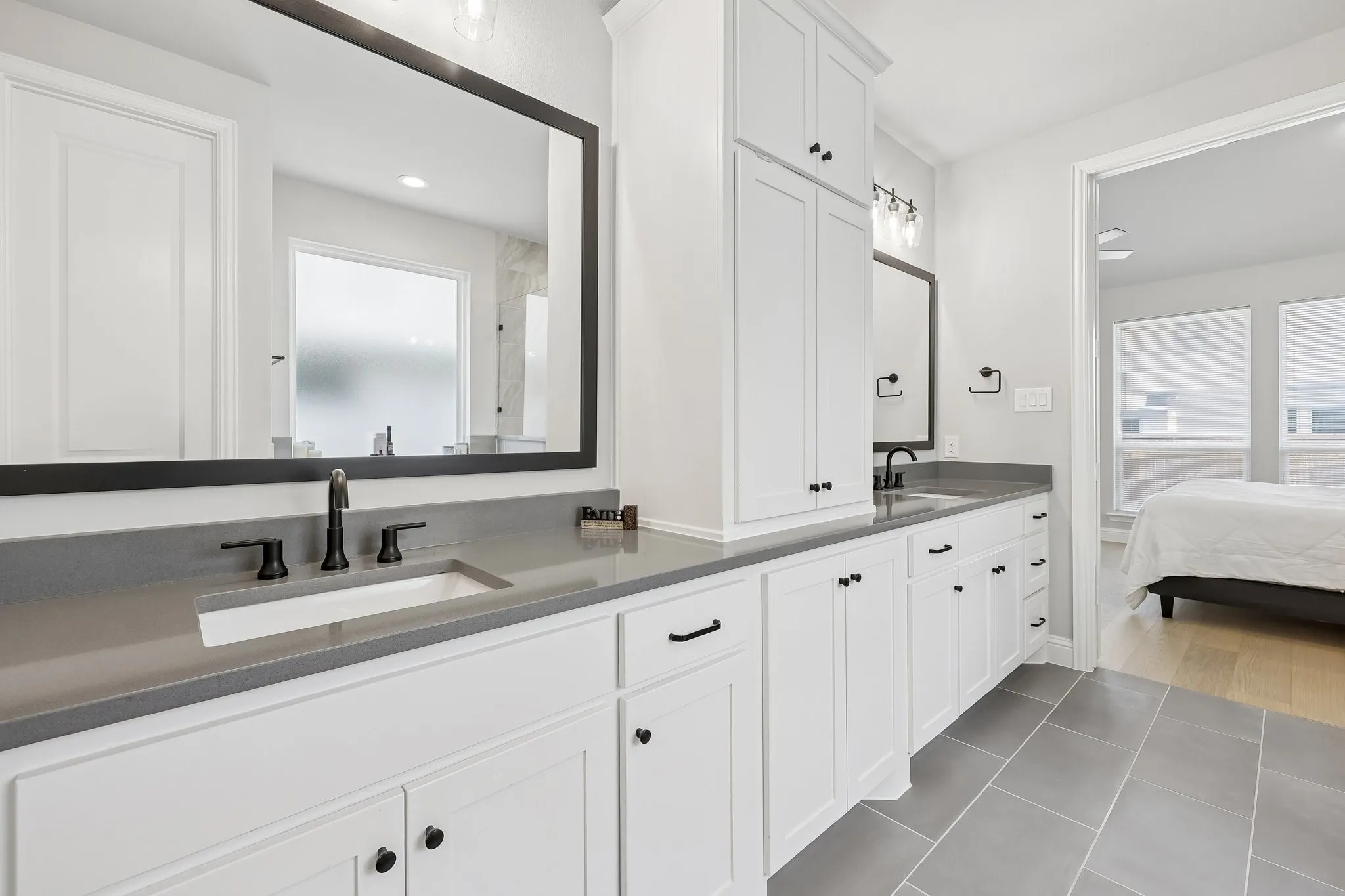 Single Family Residence For Sale in Denton County , 3709 Damsel MacKenzie, Lewisville, Texas 75056, 4 Bedroom, 4 Bathroom, 3 Garage spaces, 3,295 Sqft, built in 2023, mls#21381921, Real Estate Agent in Lewisville, Homes For Sale in Denton county, Homes For Sale in Lewisville, Realtor in Lewisville Texas, Real Estate Brokerage Independent Realty Texas, Luminita Cordes Realtor