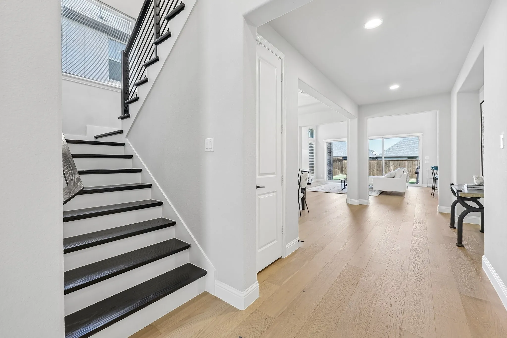 Single Family Residence For Sale in Denton County , 3709 Damsel MacKenzie, Lewisville, Texas 75056, 4 Bedroom, 4 Bathroom, 3 Garage spaces, 3,295 Sqft, built in 2023, mls#21381921, Real Estate Agent in Lewisville, Homes For Sale in Denton county, Homes For Sale in Lewisville, Realtor in Lewisville Texas, Real Estate Brokerage Independent Realty Texas, Luminita Cordes Realtor