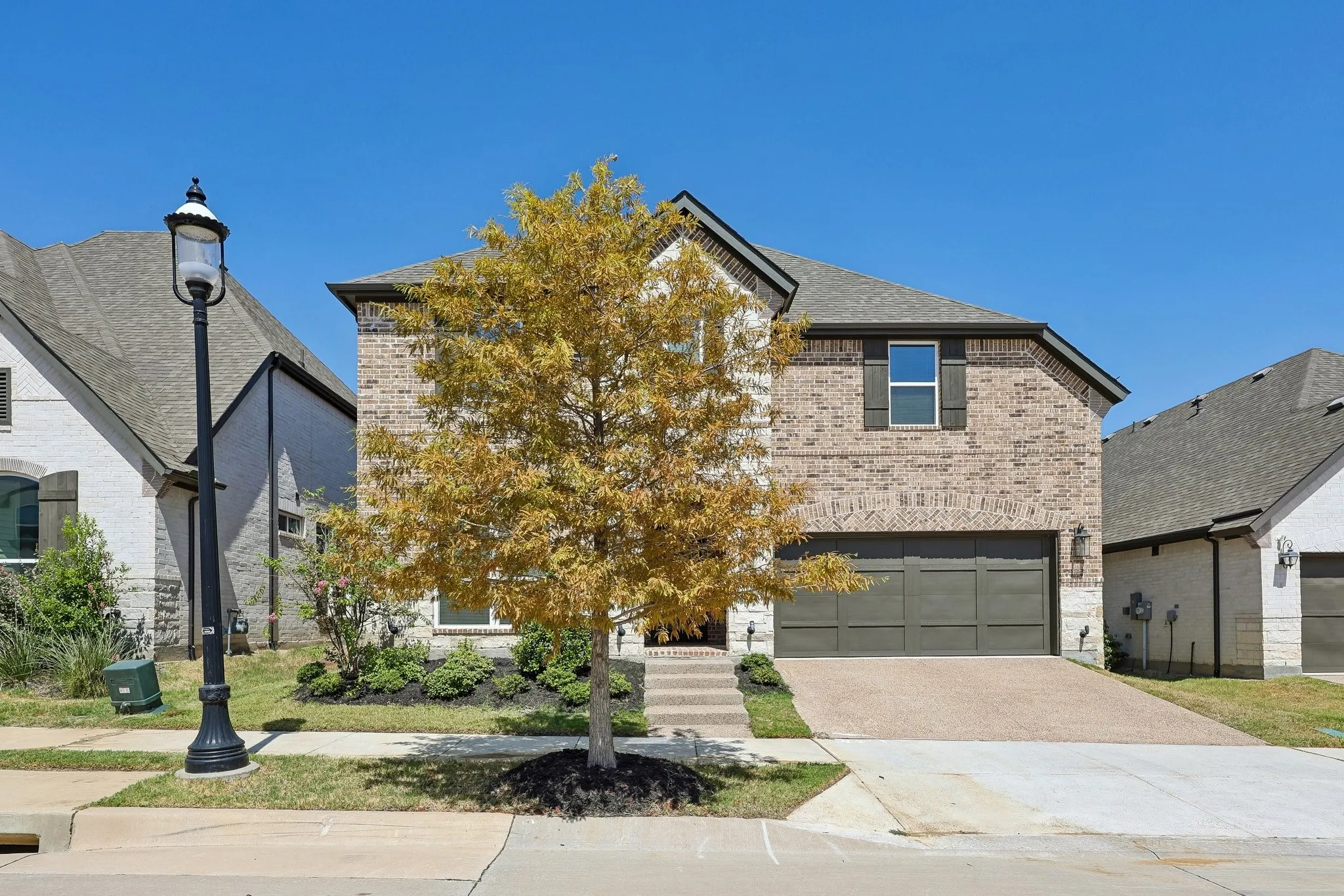 Single Family Residence For Sale in Denton County , 3709 Damsel MacKenzie, Lewisville, Texas 75056, 4 Bedroom, 4 Bathroom, 3 Garage spaces, 3,295 Sqft, built in 2023, mls#21381921, Real Estate Agent in Lewisville, Homes For Sale in Denton county, Homes For Sale in Lewisville, Realtor in Lewisville Texas, Real Estate Brokerage Independent Realty Texas, Luminita Cordes Realtor