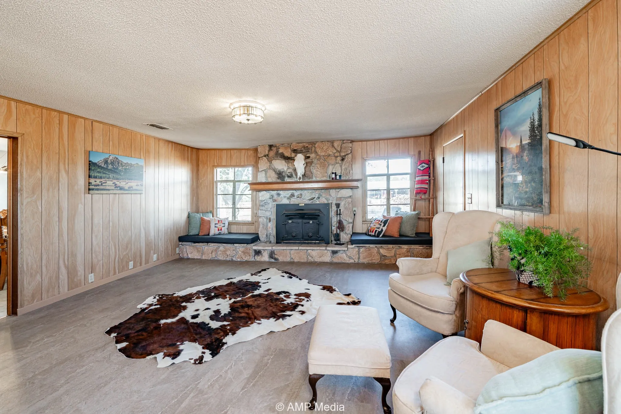 Single Family Residence For Sale in Haskell County , 4538 Co Road 463, Rule, Texas 79547, 3 Bedroom, 2 Bathroom, 2 Garage spaces, 2,282 Sqft, built in 1940, mls#21386502, Real Estate Agent in Rule, Homes For Sale in Haskell county, Homes For Sale in Rule, Realtor in Rule Texas, Real Estate Brokerage Independent Realty Texas, Luminita Cordes Realtor