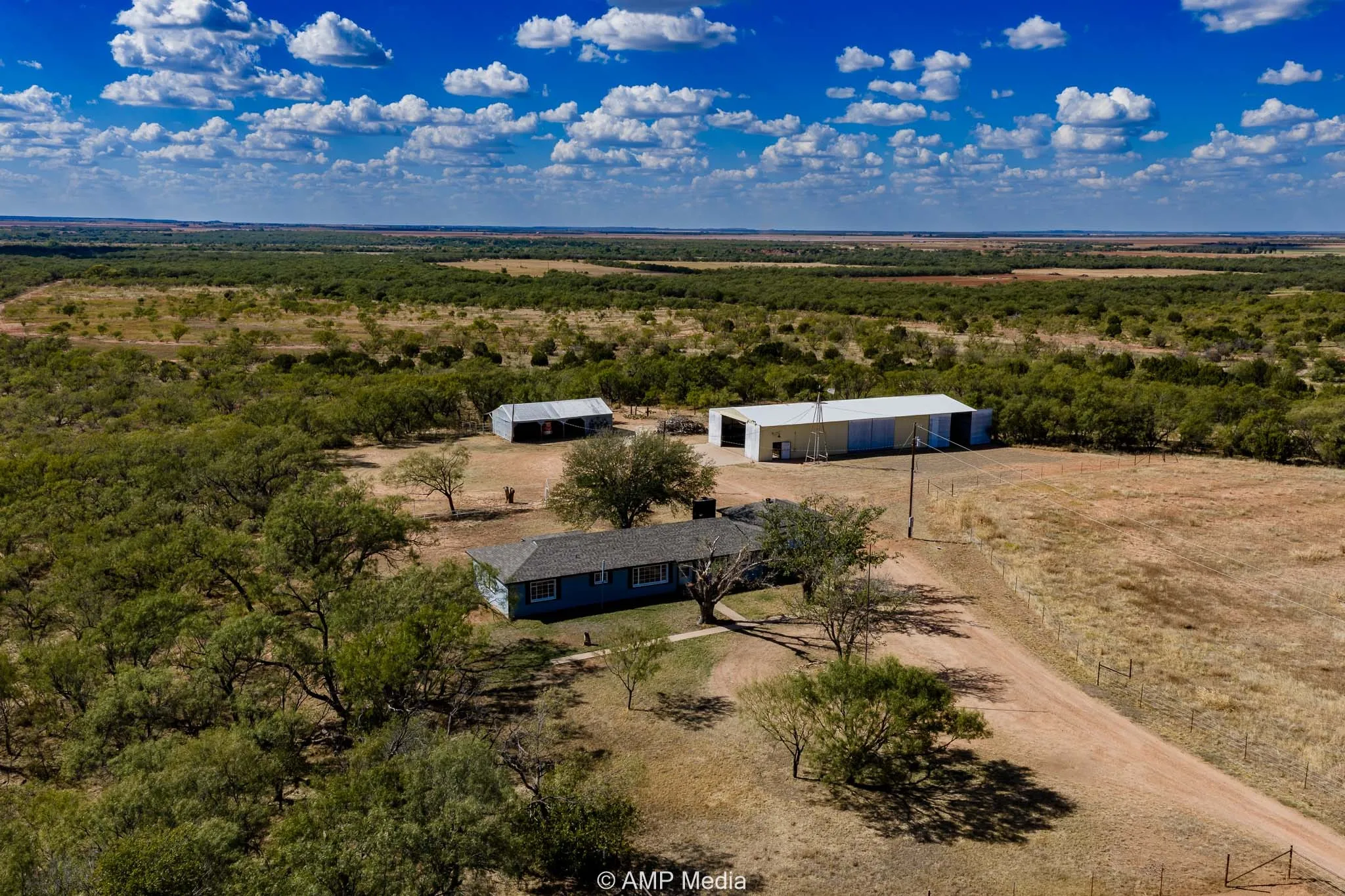 Single Family Residence For Sale in Haskell County , 4538 Co Road 463, Rule, Texas 79547, 3 Bedroom, 2 Bathroom, 2 Garage spaces, 2,282 Sqft, built in 1940, mls#21386502, Real Estate Agent in Rule, Homes For Sale in Haskell county, Homes For Sale in Rule, Realtor in Rule Texas, Real Estate Brokerage Independent Realty Texas, Luminita Cordes Realtor