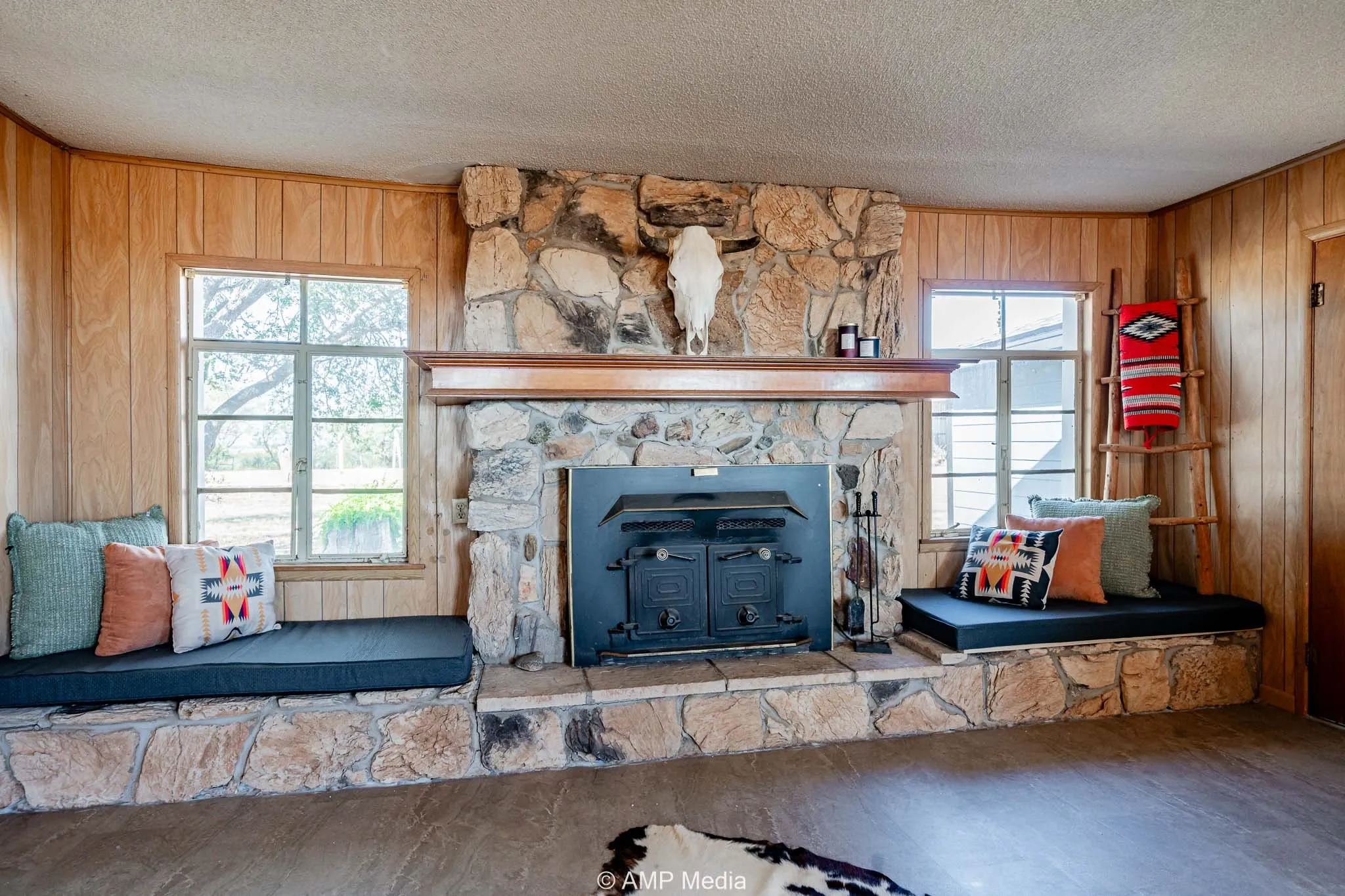 Single Family Residence For Sale in Haskell County , 4538 Co Road 463, Rule, Texas 79547, 3 Bedroom, 2 Bathroom, 2 Garage spaces, 2,282 Sqft, built in 1940, mls#21386502, Real Estate Agent in Rule, Homes For Sale in Haskell county, Homes For Sale in Rule, Realtor in Rule Texas, Real Estate Brokerage Independent Realty Texas, Luminita Cordes Realtor