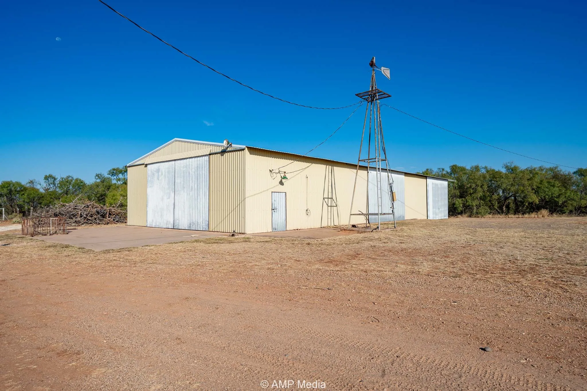 Single Family Residence For Sale in Haskell County , 4538 Co Road 463, Rule, Texas 79547, 3 Bedroom, 2 Bathroom, 2 Garage spaces, 2,282 Sqft, built in 1940, mls#21386502, Real Estate Agent in Rule, Homes For Sale in Haskell county, Homes For Sale in Rule, Realtor in Rule Texas, Real Estate Brokerage Independent Realty Texas, Luminita Cordes Realtor