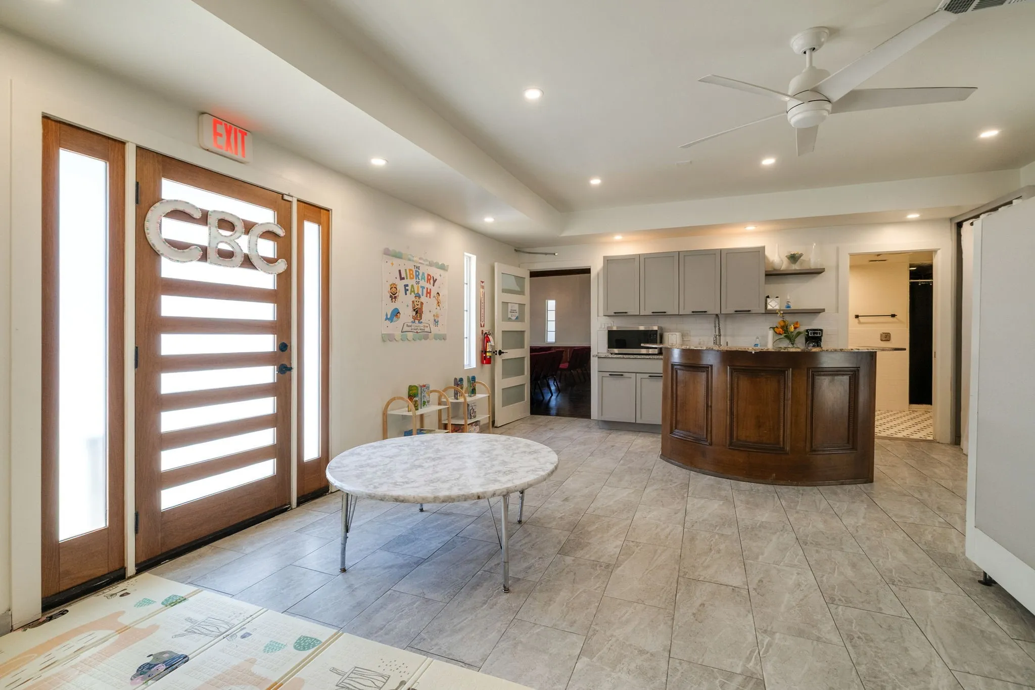 Single Family Residence For Rent in Dallas County , 3024 Conklin Street, Dallas, Texas 75212, 0, 2 Bathroom, Garage spaces, 1,592 Sqft, built in 1940, mls#21386187, Real Estate Agent in Dallas, Homes For Rent in Dallas county, Homes For Rent in Dallas, Realtor in Dallas Texas, Real Estate Brokerage Independent Realty Texas, Luminita Cordes Realtor