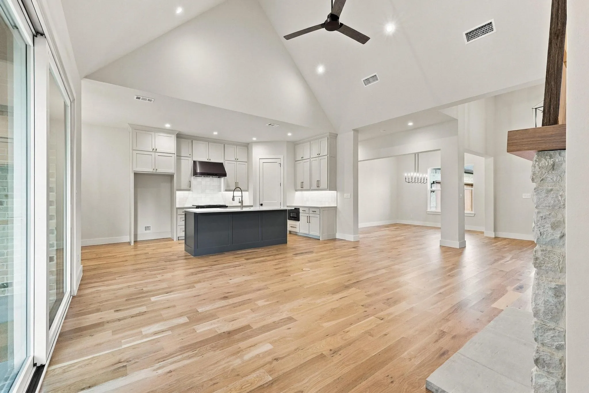 Single Family Residence For Sale in Grayson County , 1830 Heritage Knoll Drive, Sherman, Texas 75092, 4 Bedroom, 3 Bathroom, 2 Garage spaces, 3,079 Sqft, built in 2026, mls#21388665, Real Estate Agent in Sherman, Homes For Sale in Grayson county, Homes For Sale in Sherman, Realtor in Sherman Texas, Real Estate Brokerage Independent Realty Texas, Luminita Cordes Realtor