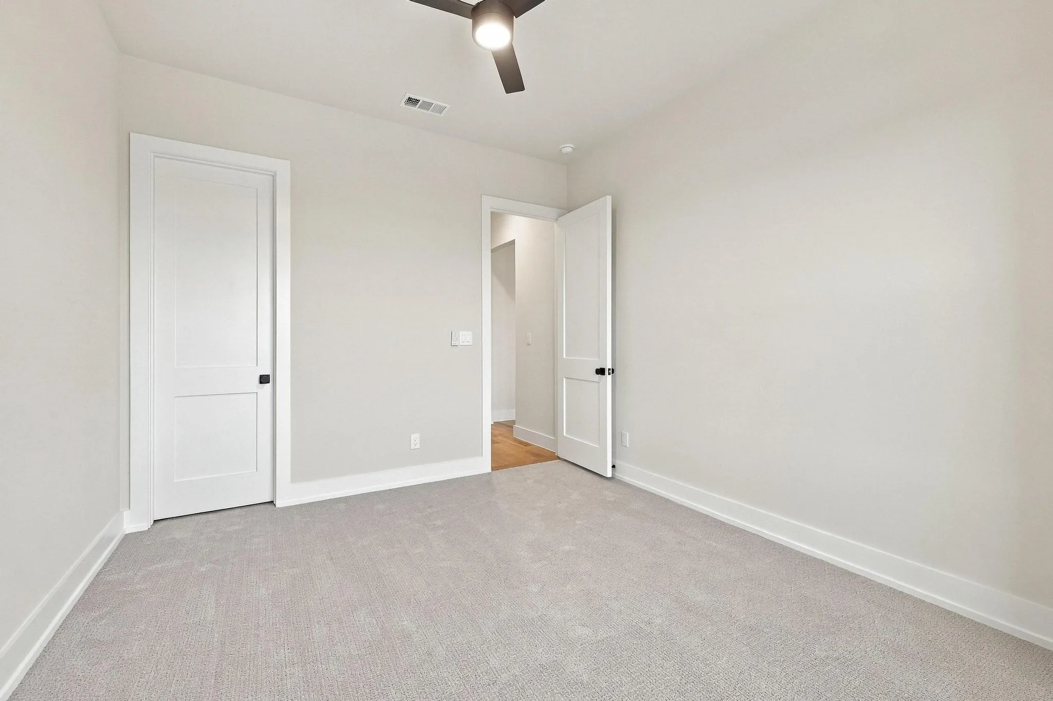 Single Family Residence For Sale in Grayson County , 1830 Heritage Knoll Drive, Sherman, Texas 75092, 4 Bedroom, 3 Bathroom, 2 Garage spaces, 3,079 Sqft, built in 2026, mls#21388665, Real Estate Agent in Sherman, Homes For Sale in Grayson county, Homes For Sale in Sherman, Realtor in Sherman Texas, Real Estate Brokerage Independent Realty Texas, Luminita Cordes Realtor