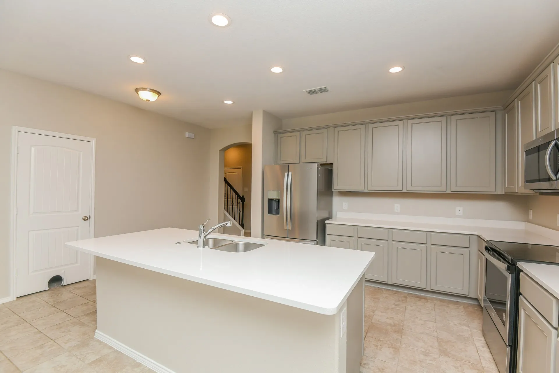 Single Family Residence For Rent in Tarrant County , 6252 Outrigger Road, Fort Worth, Texas 76179, 4 Bedroom, 3 Bathroom, 2 Garage spaces, 2,594 Sqft, built in 2019, mls#21388682, Real Estate Agent in Fort Worth, Homes For Rent in Tarrant county, Homes For Rent in Fort Worth, Realtor in Fort Worth Texas, Real Estate Brokerage Independent Realty Texas, Luminita Cordes Realtor