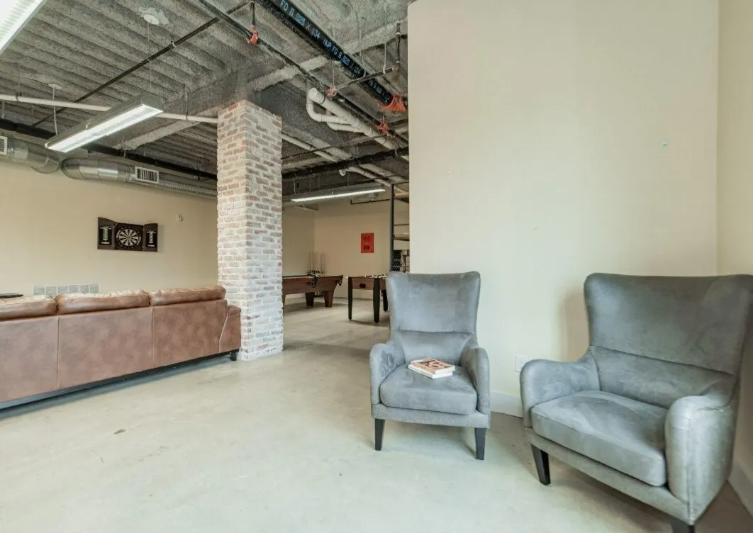 Apartment For Rent in Dallas County , 3221 Elihu Street 211, Dallas, Texas 75210, 2 Bedroom, 2 Bathroom, Garage spaces, 1,036 Sqft, built in 2014, mls#21388695, Real Estate Agent in Dallas, Homes For Rent in Dallas county, Homes For Rent in Dallas, Realtor in Dallas Texas, Real Estate Brokerage Independent Realty Texas, Luminita Cordes Realtor