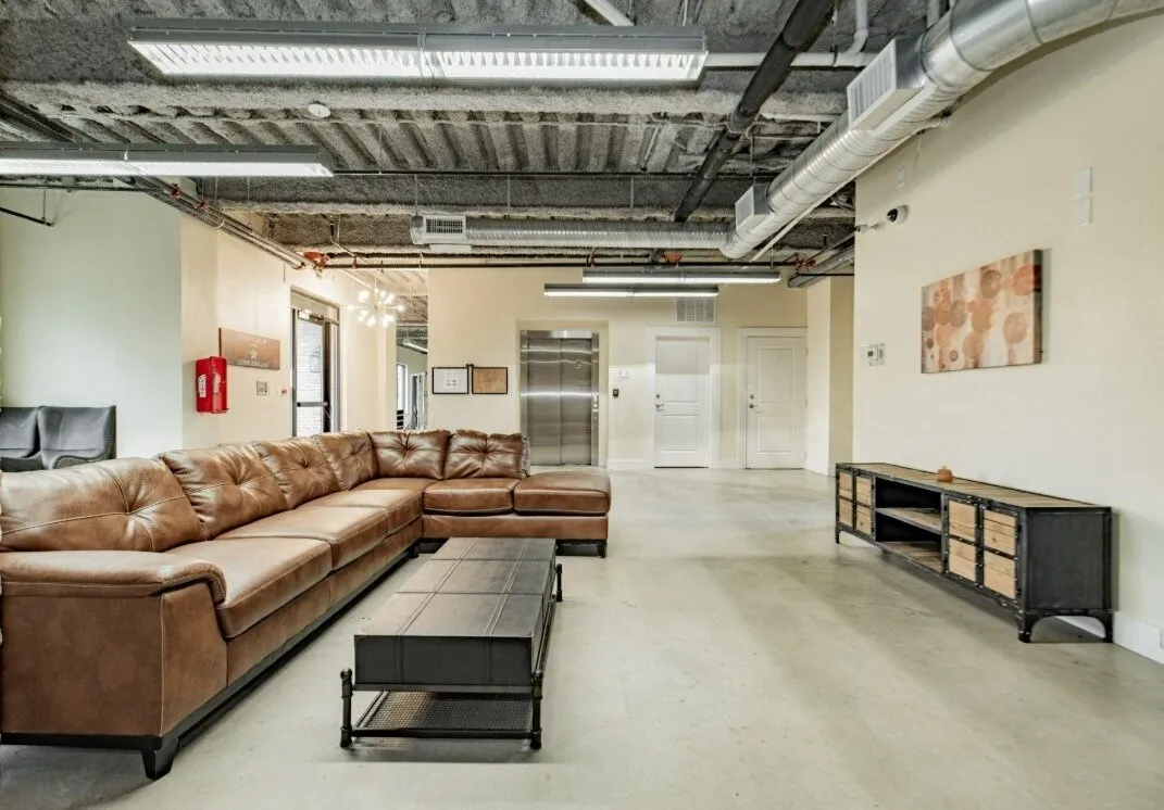 Apartment For Rent in Dallas County , 3221 Elihu Street 211, Dallas, Texas 75210, 2 Bedroom, 2 Bathroom, Garage spaces, 1,036 Sqft, built in 2014, mls#21388695, Real Estate Agent in Dallas, Homes For Rent in Dallas county, Homes For Rent in Dallas, Realtor in Dallas Texas, Real Estate Brokerage Independent Realty Texas, Luminita Cordes Realtor