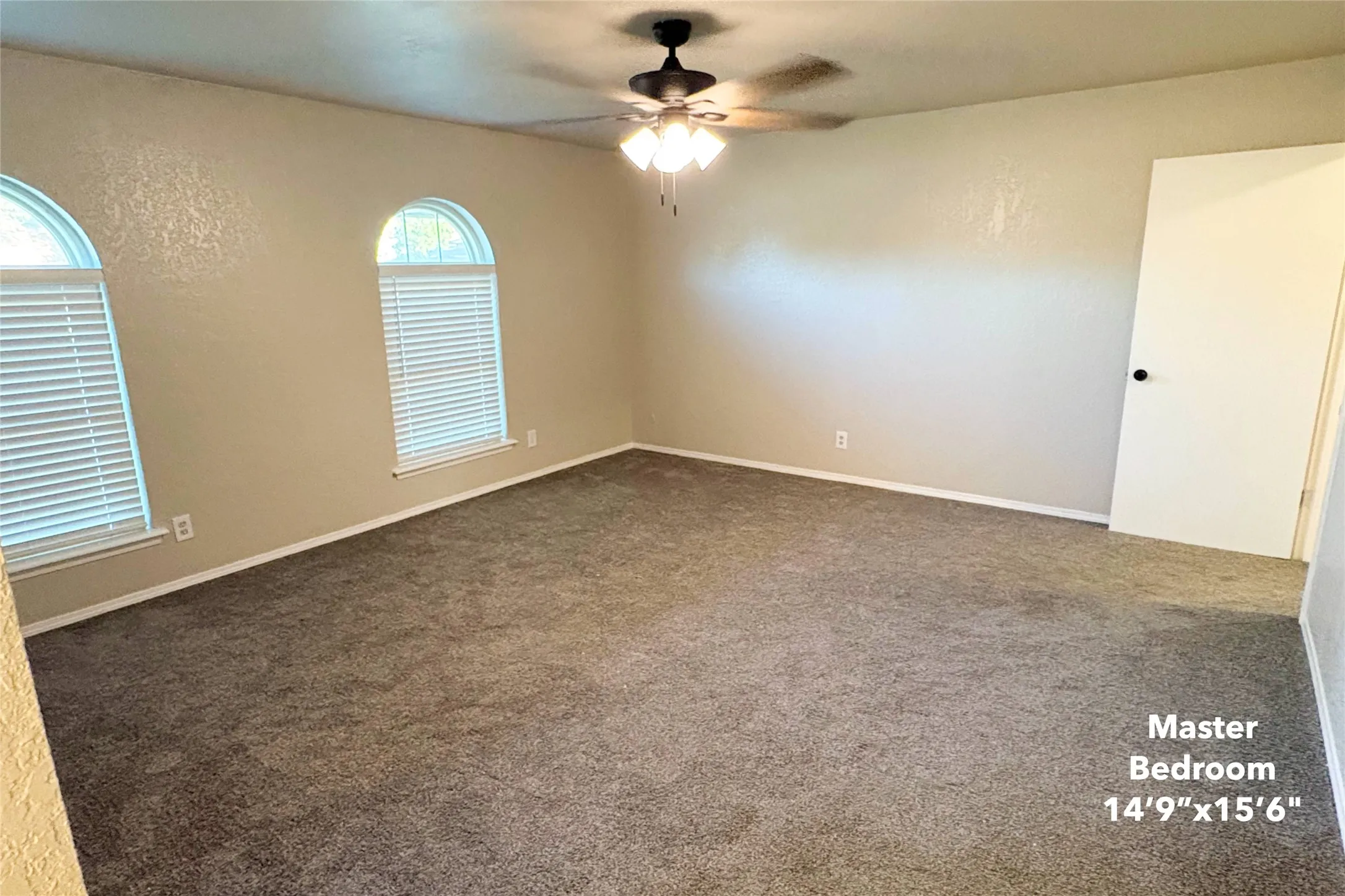 Single Family Residence For Sale in Wilbarger County , 2802 Wood Street, Vernon, Texas 76384, 3 Bedroom, 2 Bathroom, 1 Garage spaces, 1,724 Sqft, built in 1978, mls#21388706, Real Estate Agent in Vernon, Homes For Sale in Wilbarger county, Homes For Sale in Vernon, Realtor in Vernon Texas, Real Estate Brokerage Independent Realty Texas, Luminita Cordes Realtor