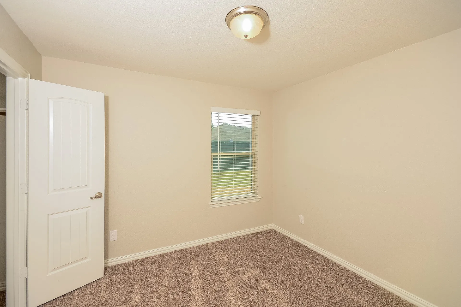 Single Family Residence For Rent in Collin County , 145 Cedar Canyon Drive, Anna, Texas 75409, 3 Bedroom, 2 Bathroom, 2 Garage spaces, 1,442 Sqft, built in 2019, mls#21388711, Real Estate Agent in Anna, Homes For Rent in Collin county, Homes For Rent in Anna, Realtor in Anna Texas, Real Estate Brokerage Independent Realty Texas, Luminita Cordes Realtor