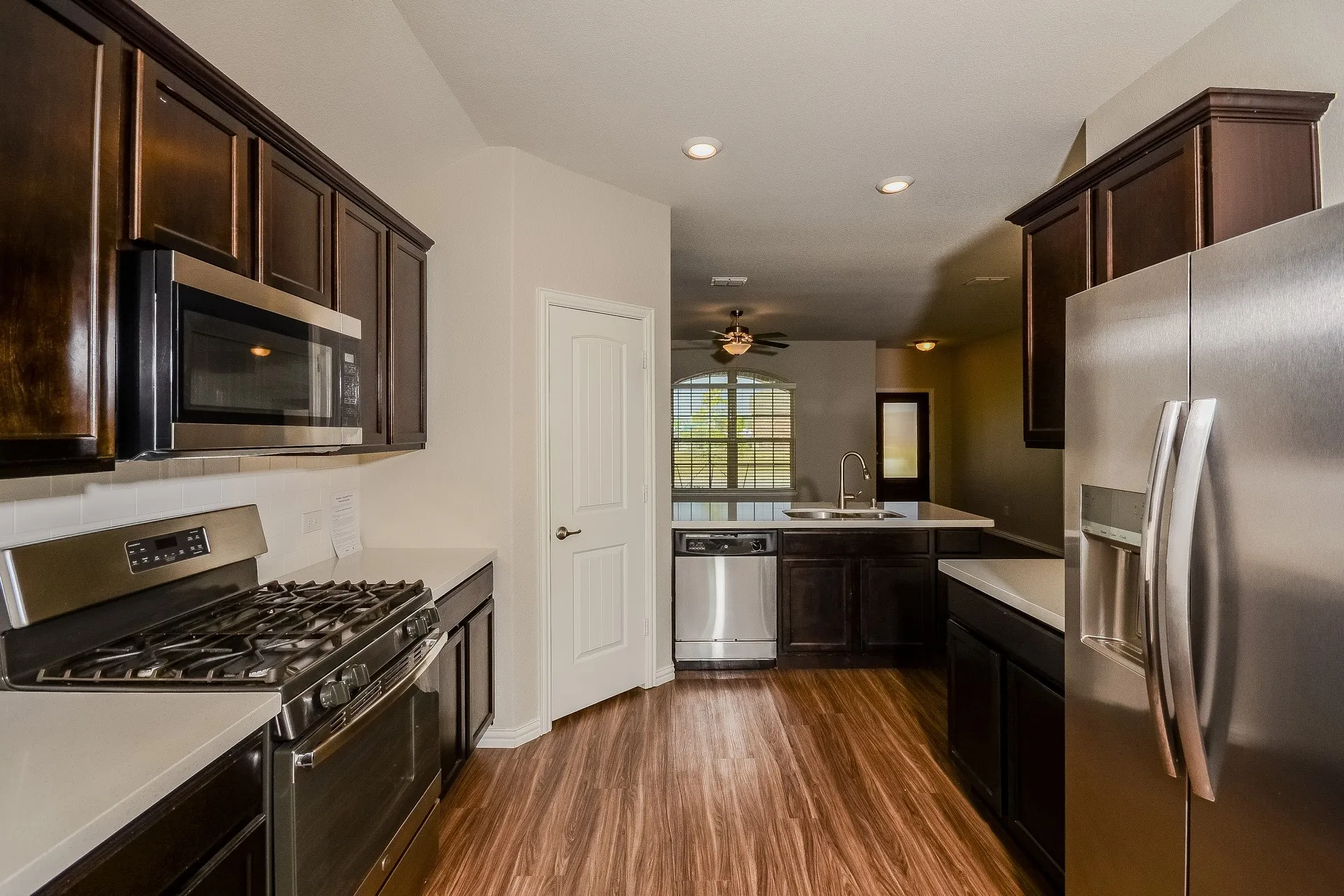 Single Family Residence For Rent in Collin County , 145 Cedar Canyon Drive, Anna, Texas 75409, 3 Bedroom, 2 Bathroom, 2 Garage spaces, 1,442 Sqft, built in 2019, mls#21388711, Real Estate Agent in Anna, Homes For Rent in Collin county, Homes For Rent in Anna, Realtor in Anna Texas, Real Estate Brokerage Independent Realty Texas, Luminita Cordes Realtor