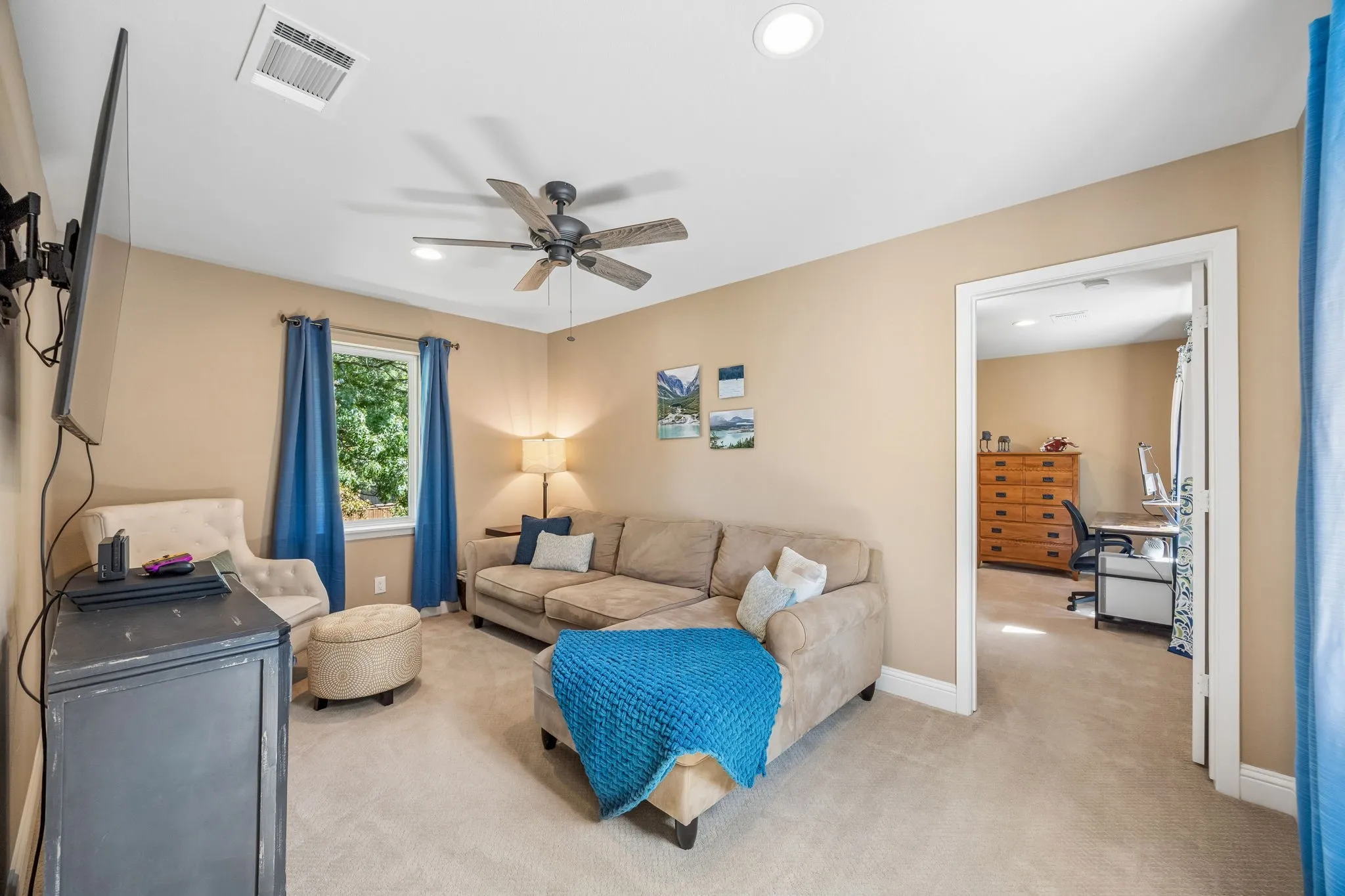 Upstairs game room