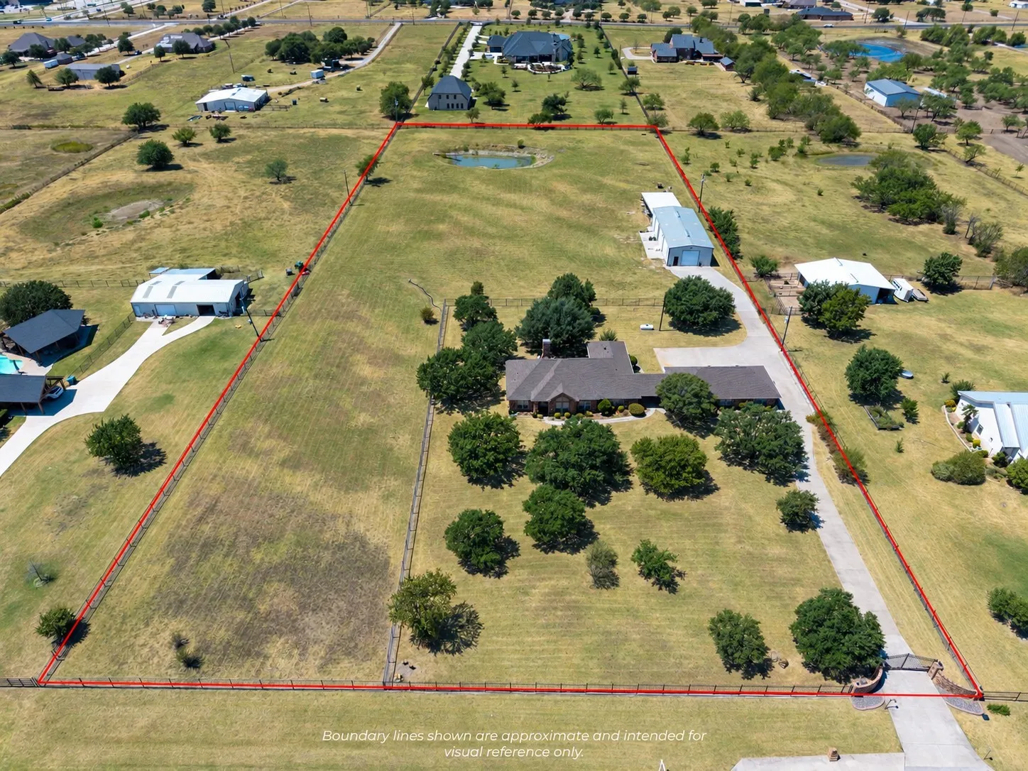 Single Family Residence For Sale in Tarrant County , 2214 White Lane, Haslet, Texas 76052, 3 Bedroom, 3 Bathroom, 5 Garage spaces, 2,555 Sqft, built in 1985, mls#21385337, Real Estate Agent in Haslet, Homes For Sale in Tarrant county, Homes For Sale in Haslet, Realtor in Haslet Texas, Real Estate Brokerage Independent Realty Texas, Luminita Cordes Realtor