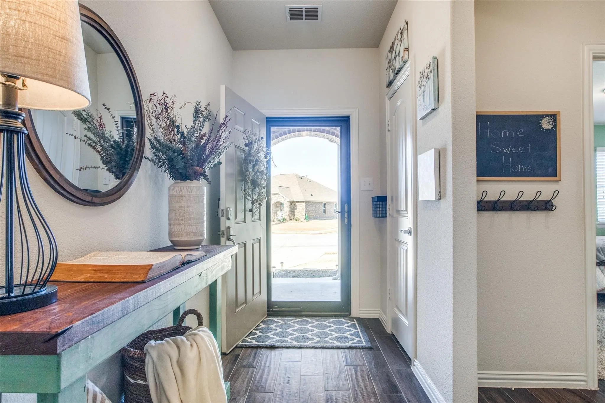 Single Family Residence For Rent in Collin County , 1203 Timberfalls Drive, Anna, Texas 75409, 4 Bedroom, 2 Bathroom, 1 Garage spaces, 1,999 Sqft, built in 2018, mls#21386200, Real Estate Agent in Anna, Homes For Rent in Collin county, Homes For Rent in Anna, Realtor in Anna Texas, Real Estate Brokerage Independent Realty Texas, Luminita Cordes Realtor