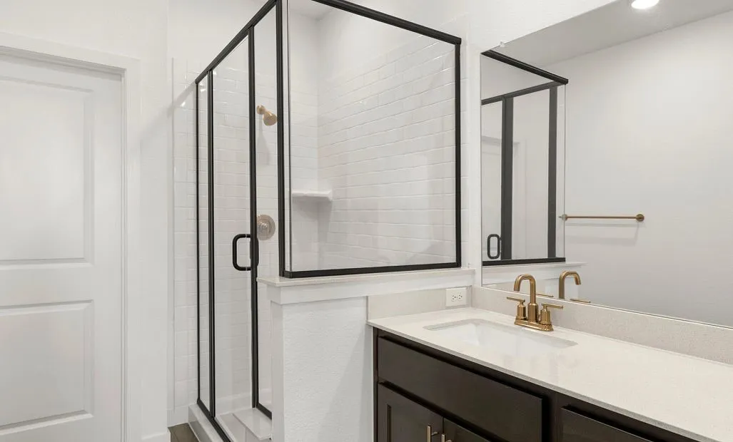 Primary Bathroom Representative Photo featuring the Laguna Collection