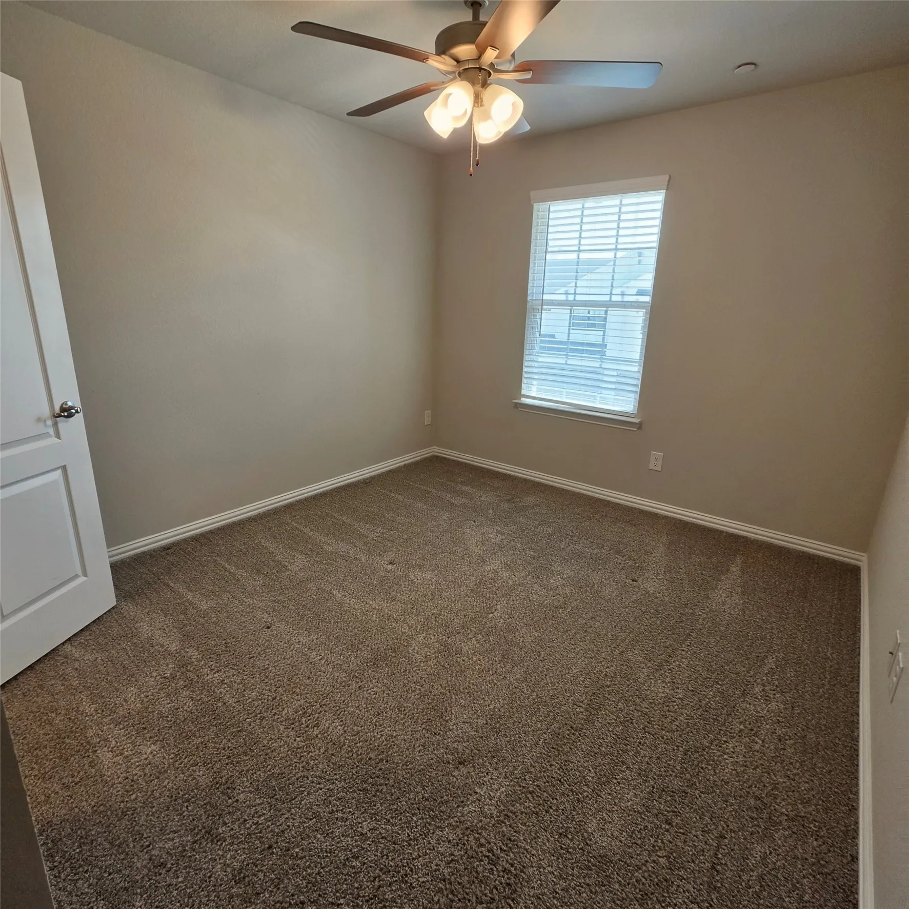 3rd bedroom with walk in closet