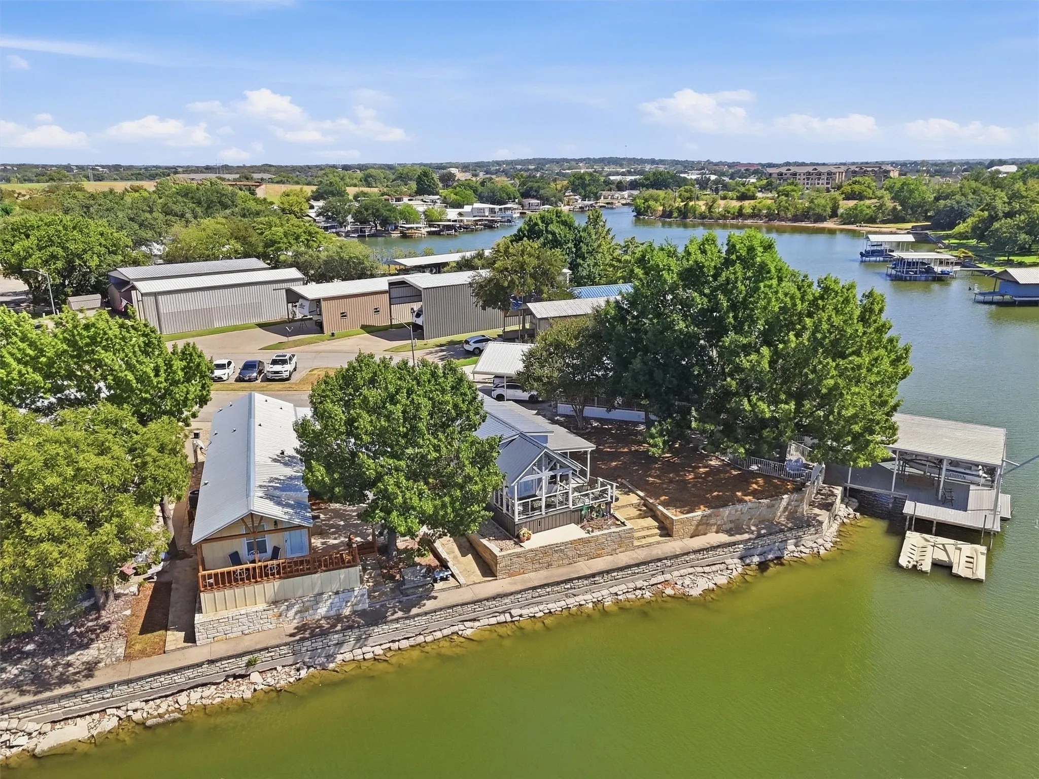 Single Family Residence For Sale in Hood County , 817 Brazos Harbor Circle, Granbury, Texas 76048, 1 Bedroom, 1 Bathroom, Garage spaces, 399 Sqft, built in 2023, mls#21387726, Real Estate Agent in Granbury, Homes For Sale in Hood county, Homes For Sale in Granbury, Realtor in Granbury Texas, Real Estate Brokerage Independent Realty Texas, Luminita Cordes Realtor