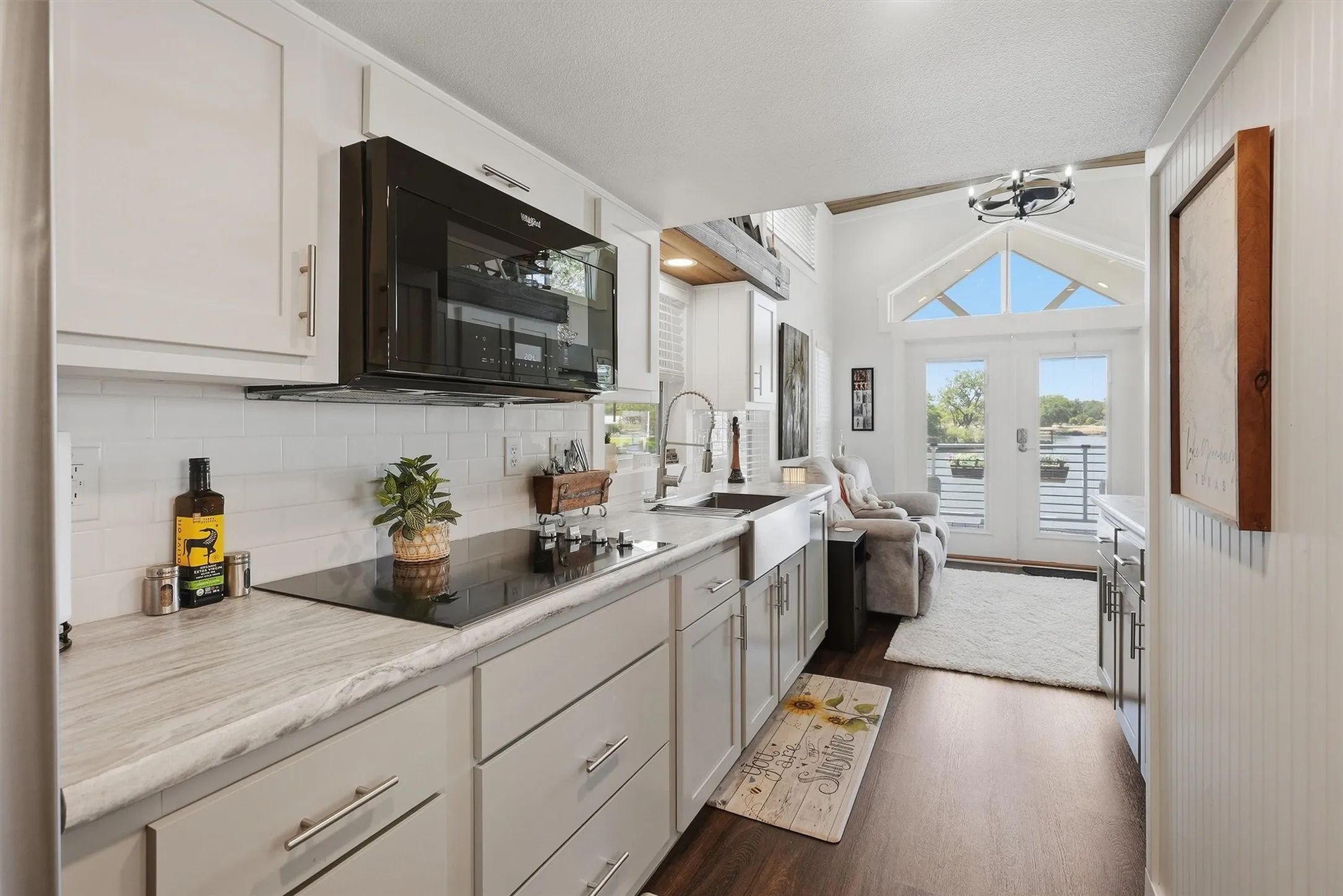 Single Family Residence For Sale in Hood County , 817 Brazos Harbor Circle, Granbury, Texas 76048, 1 Bedroom, 1 Bathroom, Garage spaces, 399 Sqft, built in 2023, mls#21387726, Real Estate Agent in Granbury, Homes For Sale in Hood county, Homes For Sale in Granbury, Realtor in Granbury Texas, Real Estate Brokerage Independent Realty Texas, Luminita Cordes Realtor