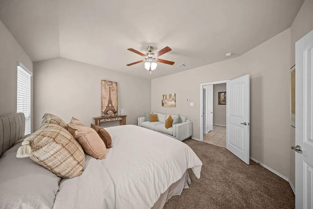 Single Family Residence For Sale in Denton County , 908 Lake Sierra Way, Little Elm, Texas 75068, 3 Bedroom, 2 Bathroom, 2 Garage spaces, 1,686 Sqft, built in 2017, mls#21388699, Real Estate Agent in Little Elm, Homes For Sale in Denton county, Homes For Sale in Little Elm, Realtor in Little Elm Texas, Real Estate Brokerage Independent Realty Texas, Luminita Cordes Realtor