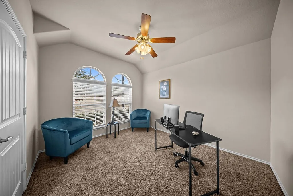 Single Family Residence For Sale in Denton County , 908 Lake Sierra Way, Little Elm, Texas 75068, 3 Bedroom, 2 Bathroom, 2 Garage spaces, 1,686 Sqft, built in 2017, mls#21388699, Real Estate Agent in Little Elm, Homes For Sale in Denton county, Homes For Sale in Little Elm, Realtor in Little Elm Texas, Real Estate Brokerage Independent Realty Texas, Luminita Cordes Realtor