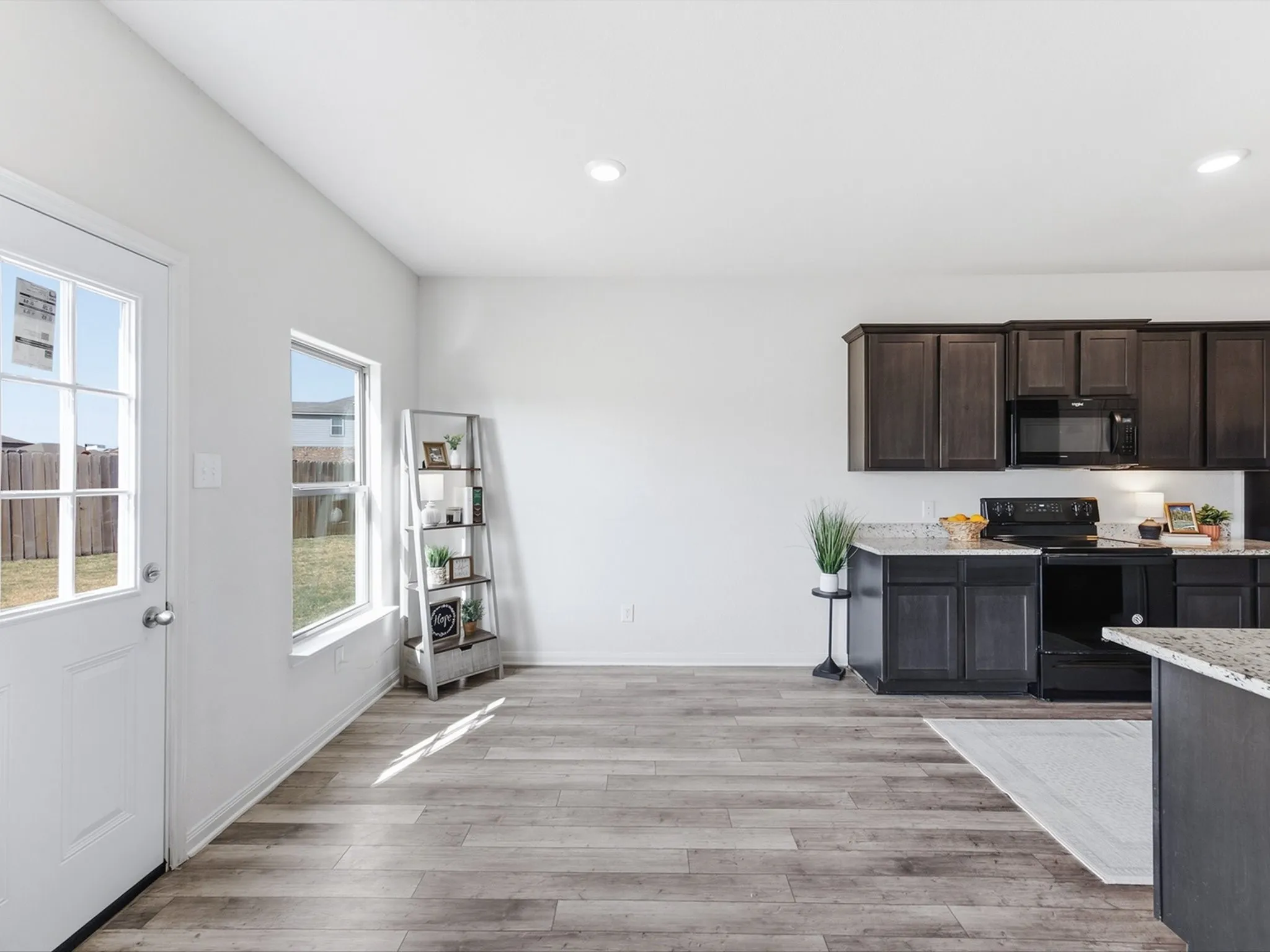 Single Family Residence For Sale in Johnson County , 122 Austin Avenue, Venus, Texas 76084, 4 Bedroom, 3 Bathroom, 2 Garage spaces, 2,115 Sqft, built in 2020, mls#21356307, Real Estate Agent in Venus, Homes For Sale in Johnson county, Homes For Sale in Venus, Realtor in Venus Texas, Real Estate Brokerage Independent Realty Texas, Luminita Cordes Realtor