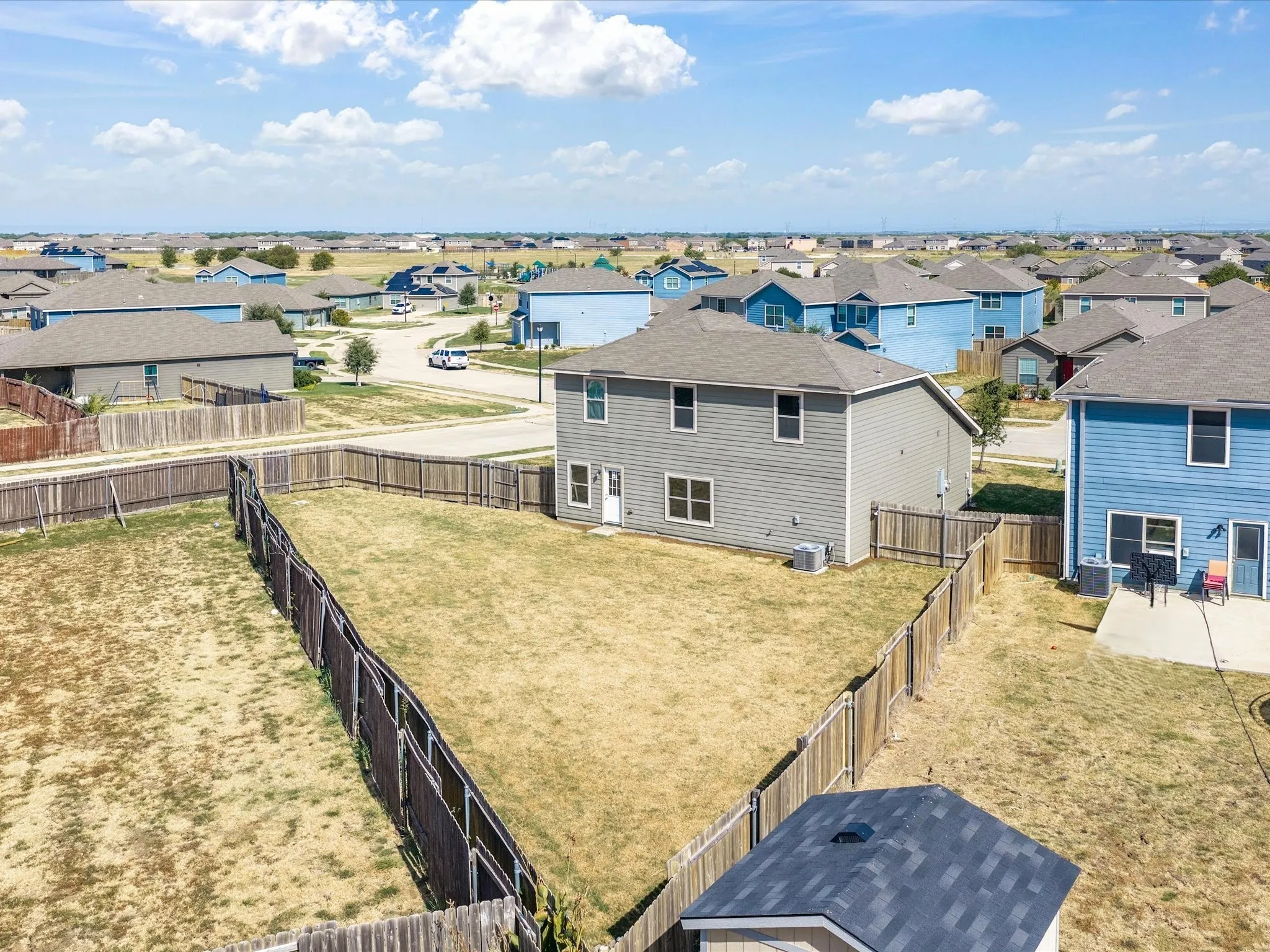 Single Family Residence For Sale in Johnson County , 122 Austin Avenue, Venus, Texas 76084, 4 Bedroom, 3 Bathroom, 2 Garage spaces, 2,115 Sqft, built in 2020, mls#21356307, Real Estate Agent in Venus, Homes For Sale in Johnson county, Homes For Sale in Venus, Realtor in Venus Texas, Real Estate Brokerage Independent Realty Texas, Luminita Cordes Realtor