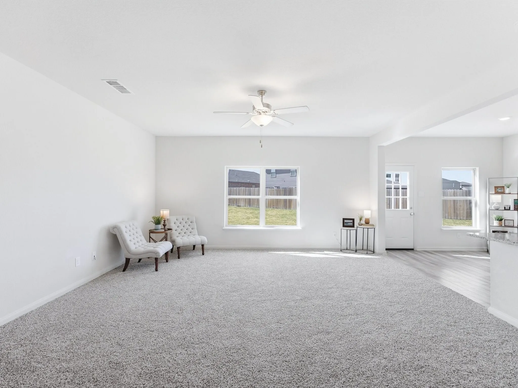 Single Family Residence For Sale in Johnson County , 122 Austin Avenue, Venus, Texas 76084, 4 Bedroom, 3 Bathroom, 2 Garage spaces, 2,115 Sqft, built in 2020, mls#21356307, Real Estate Agent in Venus, Homes For Sale in Johnson county, Homes For Sale in Venus, Realtor in Venus Texas, Real Estate Brokerage Independent Realty Texas, Luminita Cordes Realtor