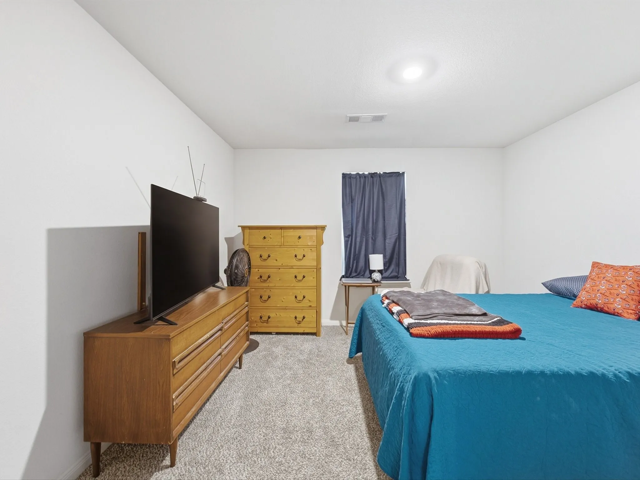 Upstairs bedroom