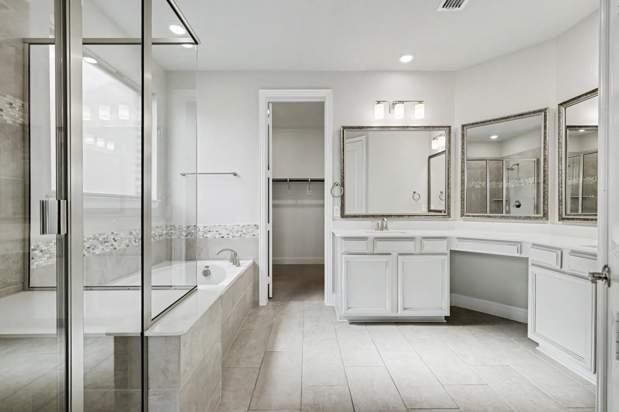 Single Family Residence For Rent in Denton County , 2317 Willow Garden Drive, Little Elm, Texas 75068, 5 Bedroom, 4 Bathroom, 2 Garage spaces, 3,496 Sqft, built in 2021, mls#21388755, Real Estate Agent in Little Elm, Homes For Rent in Denton county, Homes For Rent in Little Elm, Realtor in Little Elm Texas, Real Estate Brokerage Independent Realty Texas, Luminita Cordes Realtor