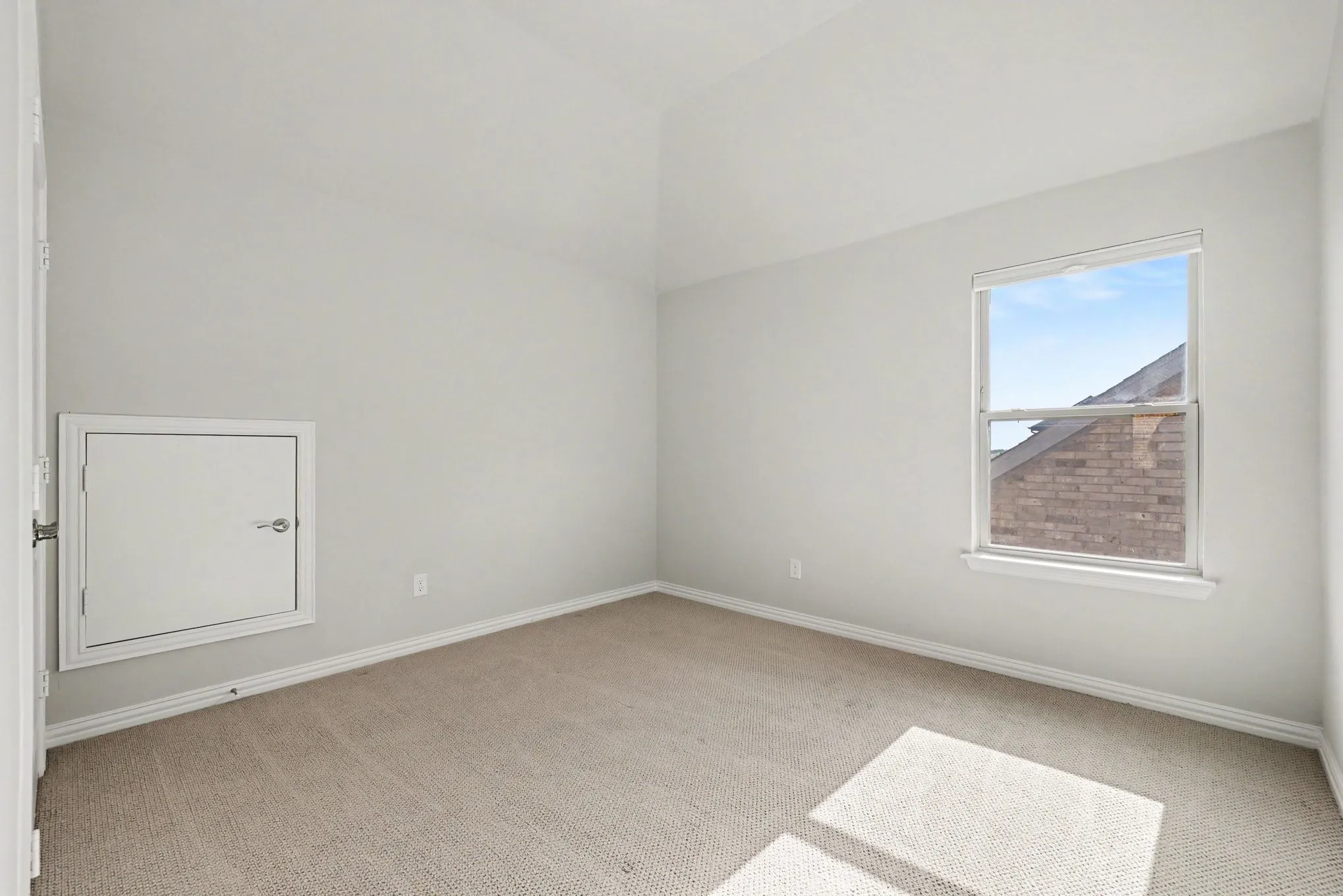 Single Family Residence For Rent in Denton County , 2317 Willow Garden Drive, Little Elm, Texas 75068, 5 Bedroom, 4 Bathroom, 2 Garage spaces, 3,496 Sqft, built in 2021, mls#21388755, Real Estate Agent in Little Elm, Homes For Rent in Denton county, Homes For Rent in Little Elm, Realtor in Little Elm Texas, Real Estate Brokerage Independent Realty Texas, Luminita Cordes Realtor
