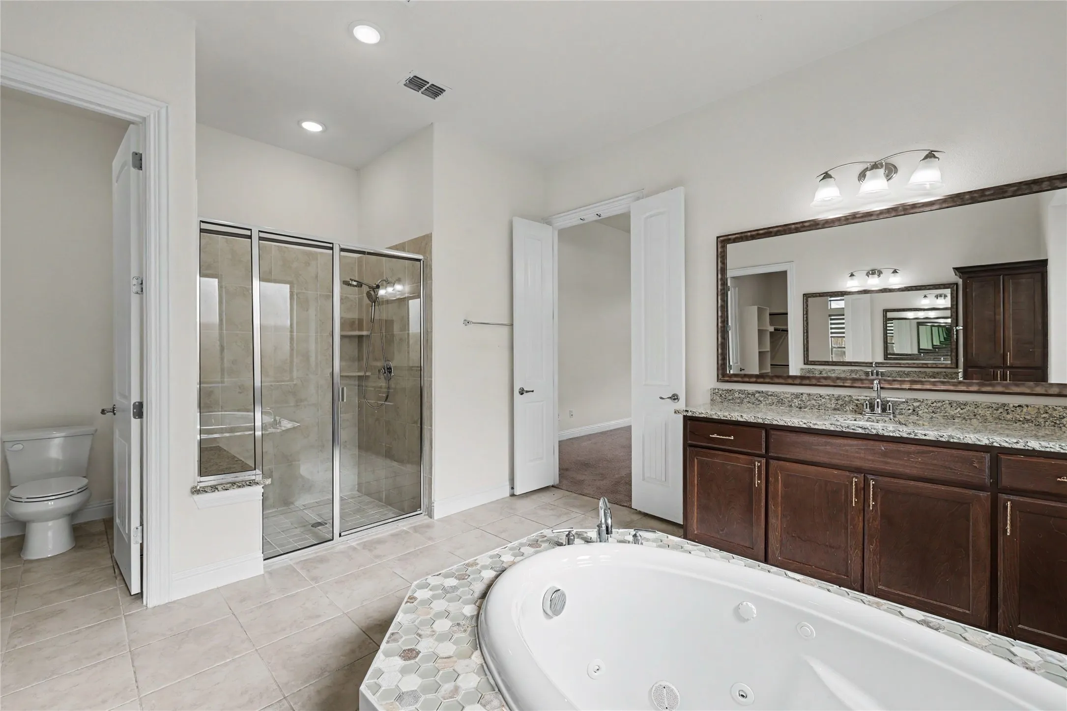 Single Family Residence For Sale in Tarrant County , 561 Letara Ranch Road, Haslet, Texas 76052, 4 Bedroom, 3 Bathroom, 3 Garage spaces, 3,744 Sqft, built in 2021, mls#21387604, Real Estate Agent in Haslet, Homes For Sale in Tarrant county, Homes For Sale in Haslet, Realtor in Haslet Texas, Real Estate Brokerage Independent Realty Texas, Luminita Cordes Realtor