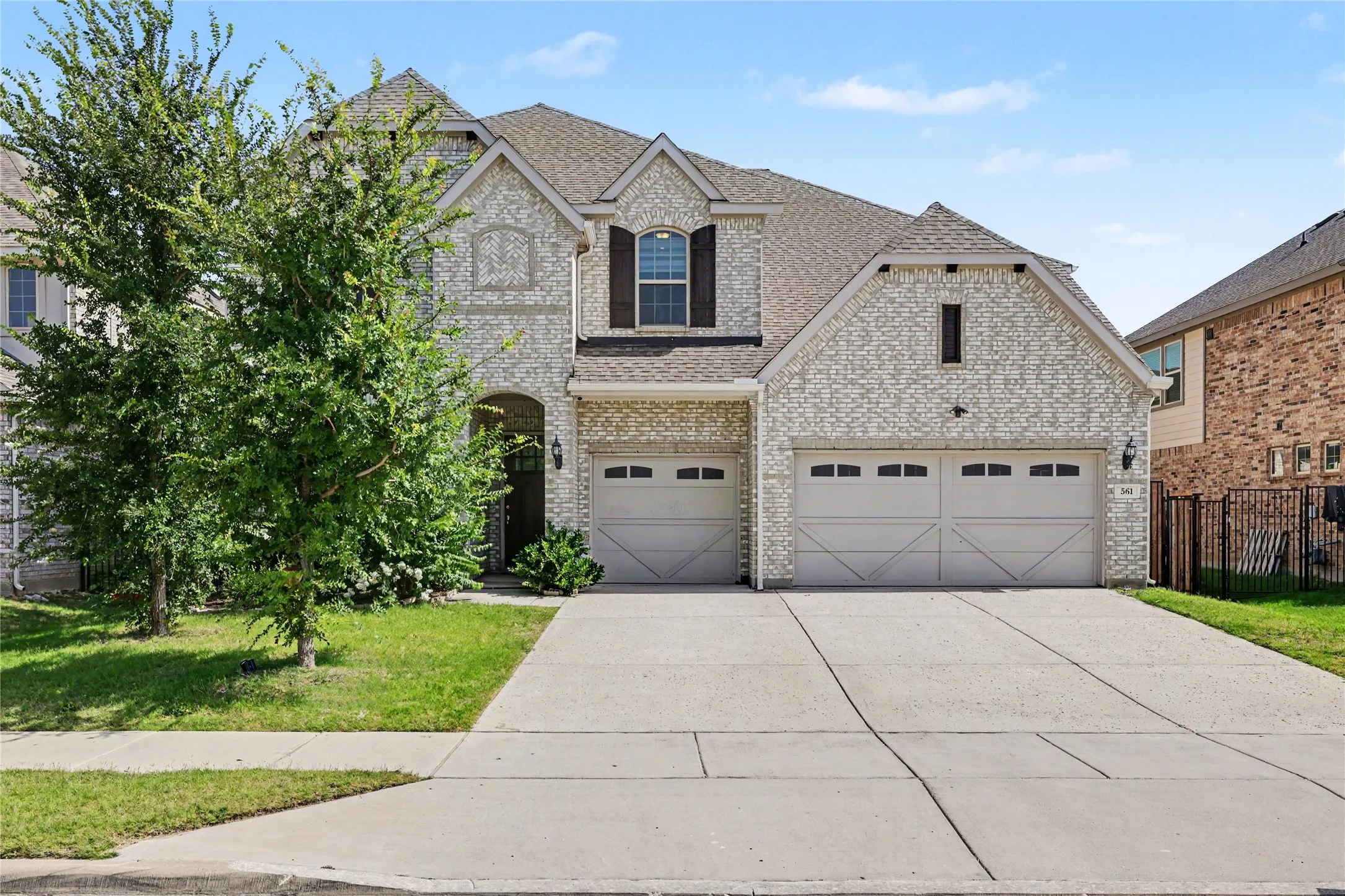 Single Family Residence For Sale in Tarrant County , 561 Letara Ranch Road, Haslet, Texas 76052, 4 Bedroom, 3 Bathroom, 3 Garage spaces, 3,744 Sqft, built in 2021, mls#21387604, Real Estate Agent in Haslet, Homes For Sale in Tarrant county, Homes For Sale in Haslet, Realtor in Haslet Texas, Real Estate Brokerage Independent Realty Texas, Luminita Cordes Realtor