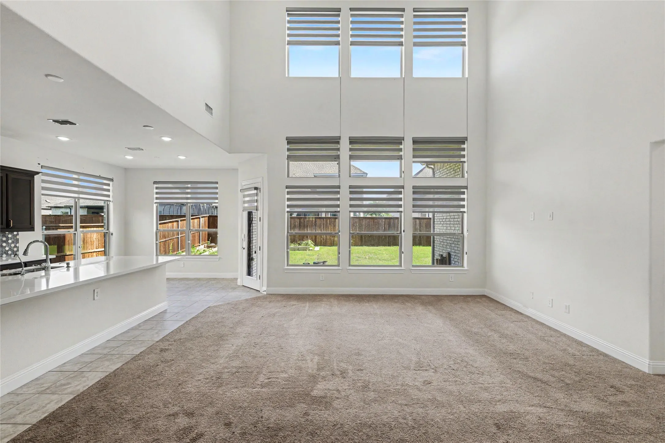 Single Family Residence For Sale in Tarrant County , 561 Letara Ranch Road, Haslet, Texas 76052, 4 Bedroom, 3 Bathroom, 3 Garage spaces, 3,744 Sqft, built in 2021, mls#21387604, Real Estate Agent in Haslet, Homes For Sale in Tarrant county, Homes For Sale in Haslet, Realtor in Haslet Texas, Real Estate Brokerage Independent Realty Texas, Luminita Cordes Realtor