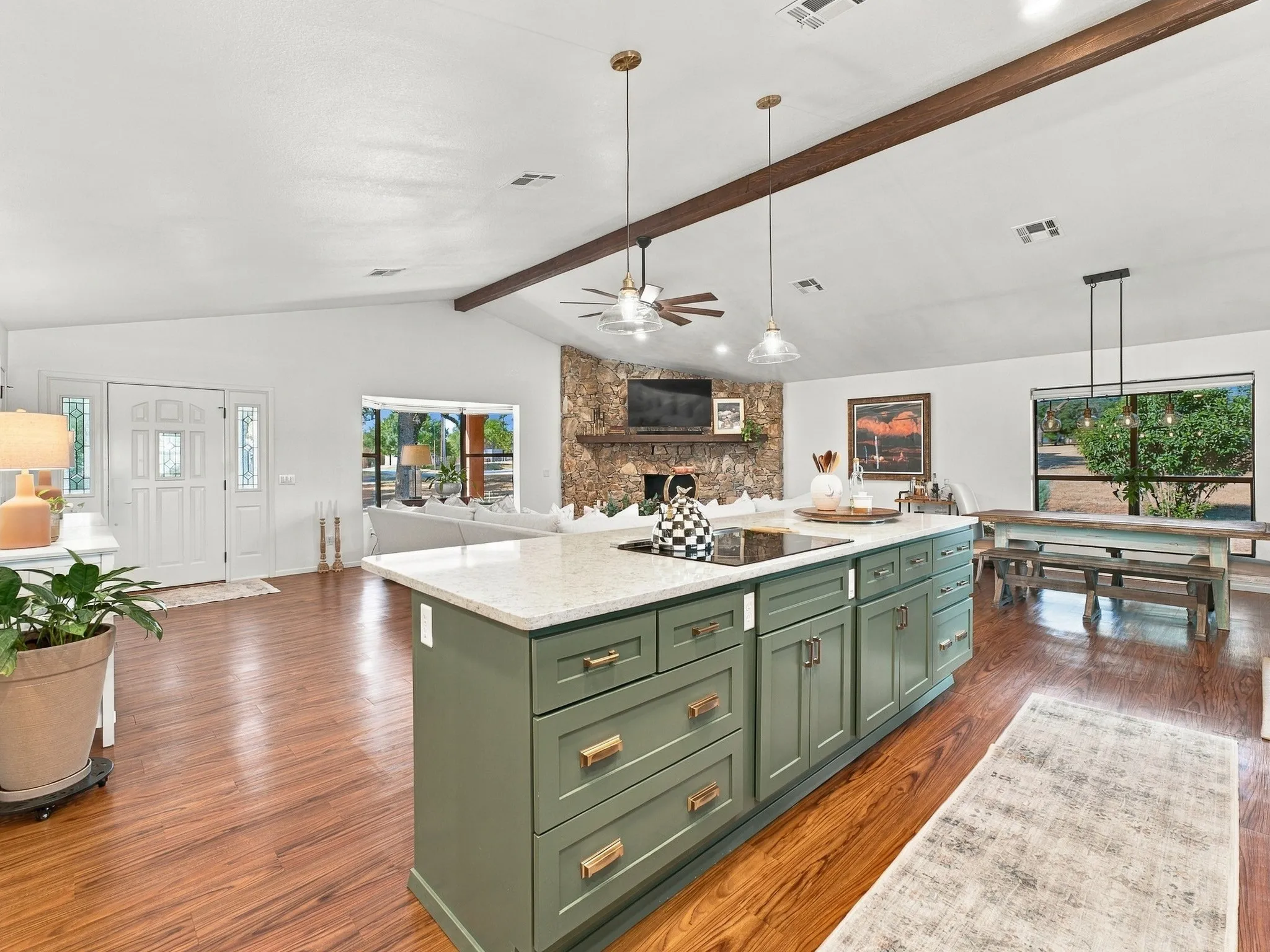 Single Family Residence For Sale in Montague County , 11563 State Highway 59 N, Montague, Texas 76251, 3 Bedroom, 2 Bathroom, 3 Garage spaces, 2,440 Sqft, built in 1992, mls#21388048, Real Estate Agent in Montague, Homes For Sale in Montague county, Homes For Sale in Montague, Realtor in Montague Texas, Real Estate Brokerage Independent Realty Texas, Luminita Cordes Realtor