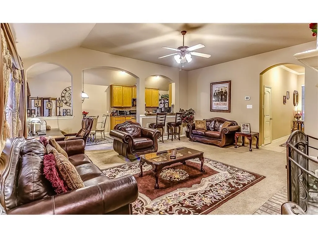 Single Family Residence For Rent in Denton County , 1505 Sparrow Lane, Aubrey, Texas 76227, 3 Bedroom, 2 Bathroom, 2 Garage spaces, 1,632 Sqft, built in 2007, mls#21388754, Real Estate Agent in Aubrey, Homes For Rent in Denton county, Homes For Rent in Aubrey, Realtor in Aubrey Texas, Real Estate Brokerage Independent Realty Texas, Luminita Cordes Realtor