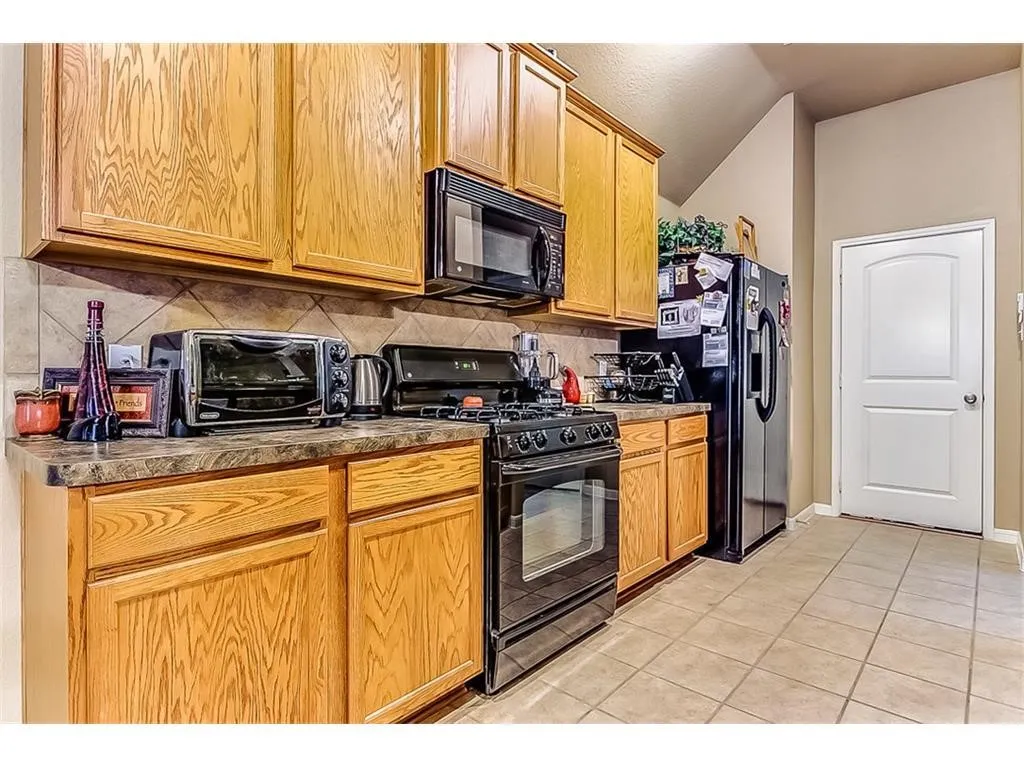 Single Family Residence For Rent in Denton County , 1505 Sparrow Lane, Aubrey, Texas 76227, 3 Bedroom, 2 Bathroom, 2 Garage spaces, 1,632 Sqft, built in 2007, mls#21388754, Real Estate Agent in Aubrey, Homes For Rent in Denton county, Homes For Rent in Aubrey, Realtor in Aubrey Texas, Real Estate Brokerage Independent Realty Texas, Luminita Cordes Realtor