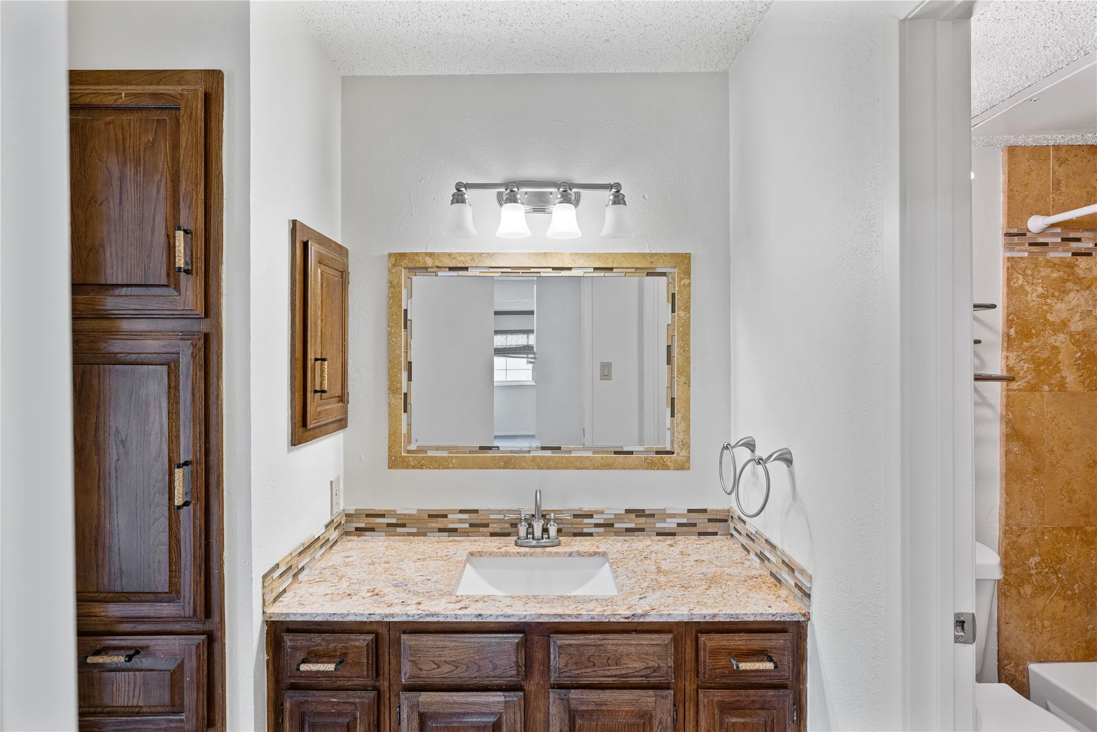Upstairs bathroom
