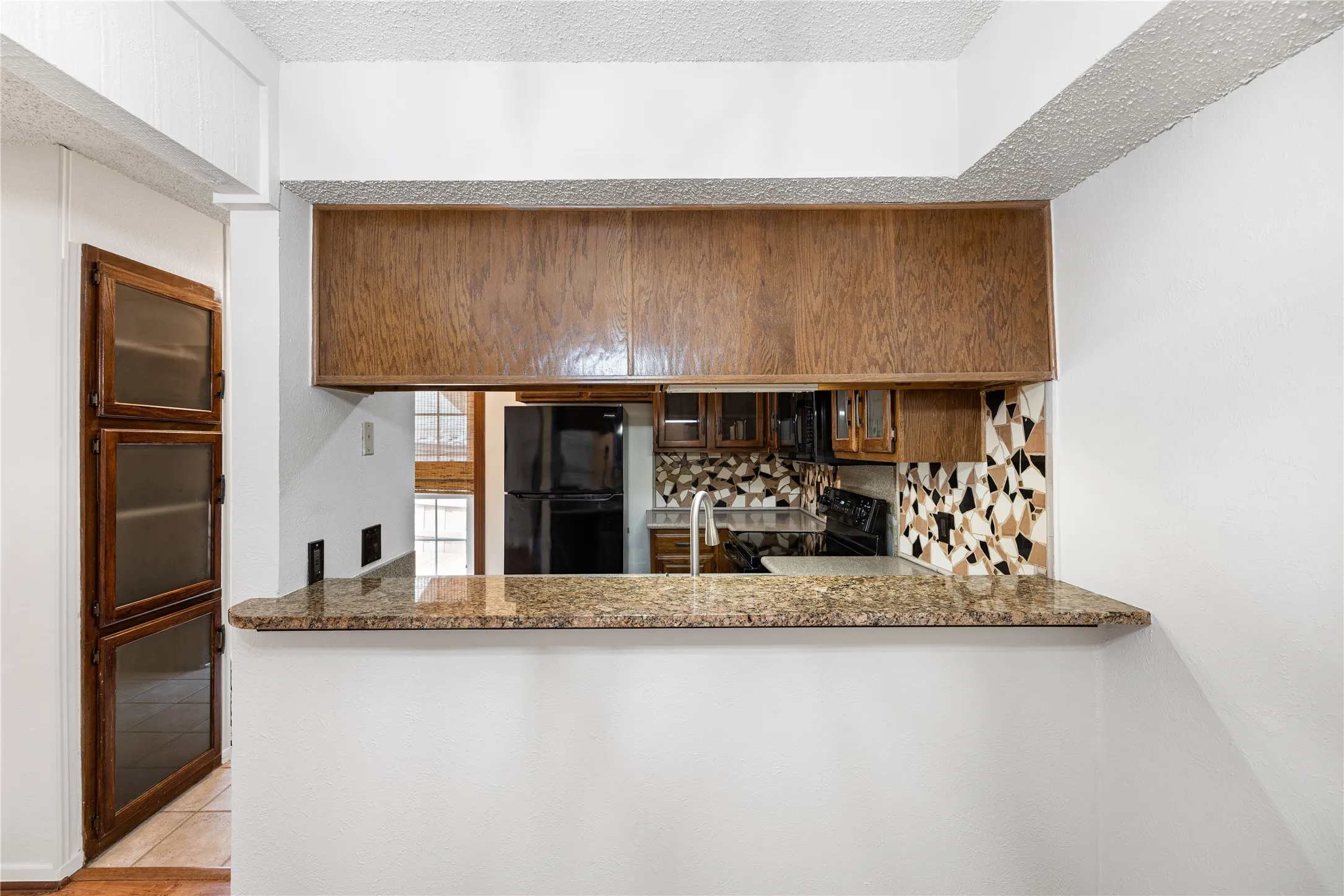 Breakfast bar.