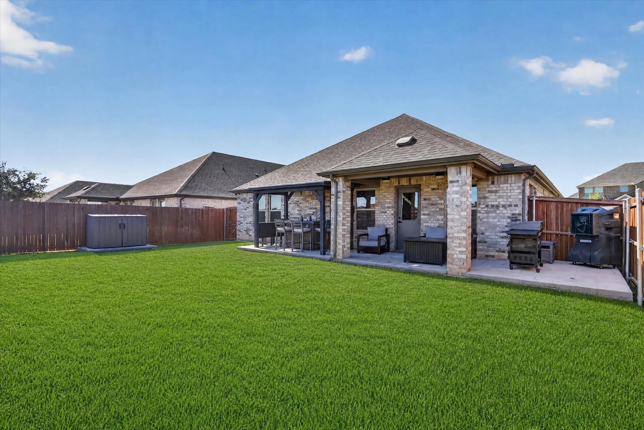 Single Family Residence For Sale in Tarrant County , 2128 Gill Star Drive, Haslet, Texas 76052, 4 Bedroom, 3 Bathroom, 2 Garage spaces, 2,011 Sqft, built in 2021, mls#21387042, Real Estate Agent in Haslet, Homes For Sale in Tarrant county, Homes For Sale in Haslet, Realtor in Haslet Texas, Real Estate Brokerage Independent Realty Texas, Luminita Cordes Realtor