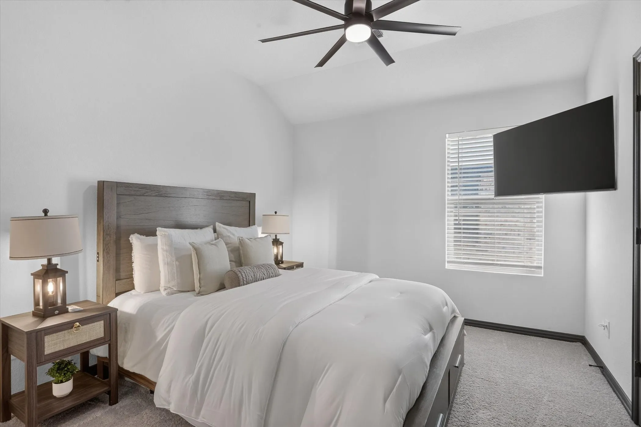 Single Family Residence For Sale in Tarrant County , 2128 Gill Star Drive, Haslet, Texas 76052, 4 Bedroom, 3 Bathroom, 2 Garage spaces, 2,011 Sqft, built in 2021, mls#21387042, Real Estate Agent in Haslet, Homes For Sale in Tarrant county, Homes For Sale in Haslet, Realtor in Haslet Texas, Real Estate Brokerage Independent Realty Texas, Luminita Cordes Realtor