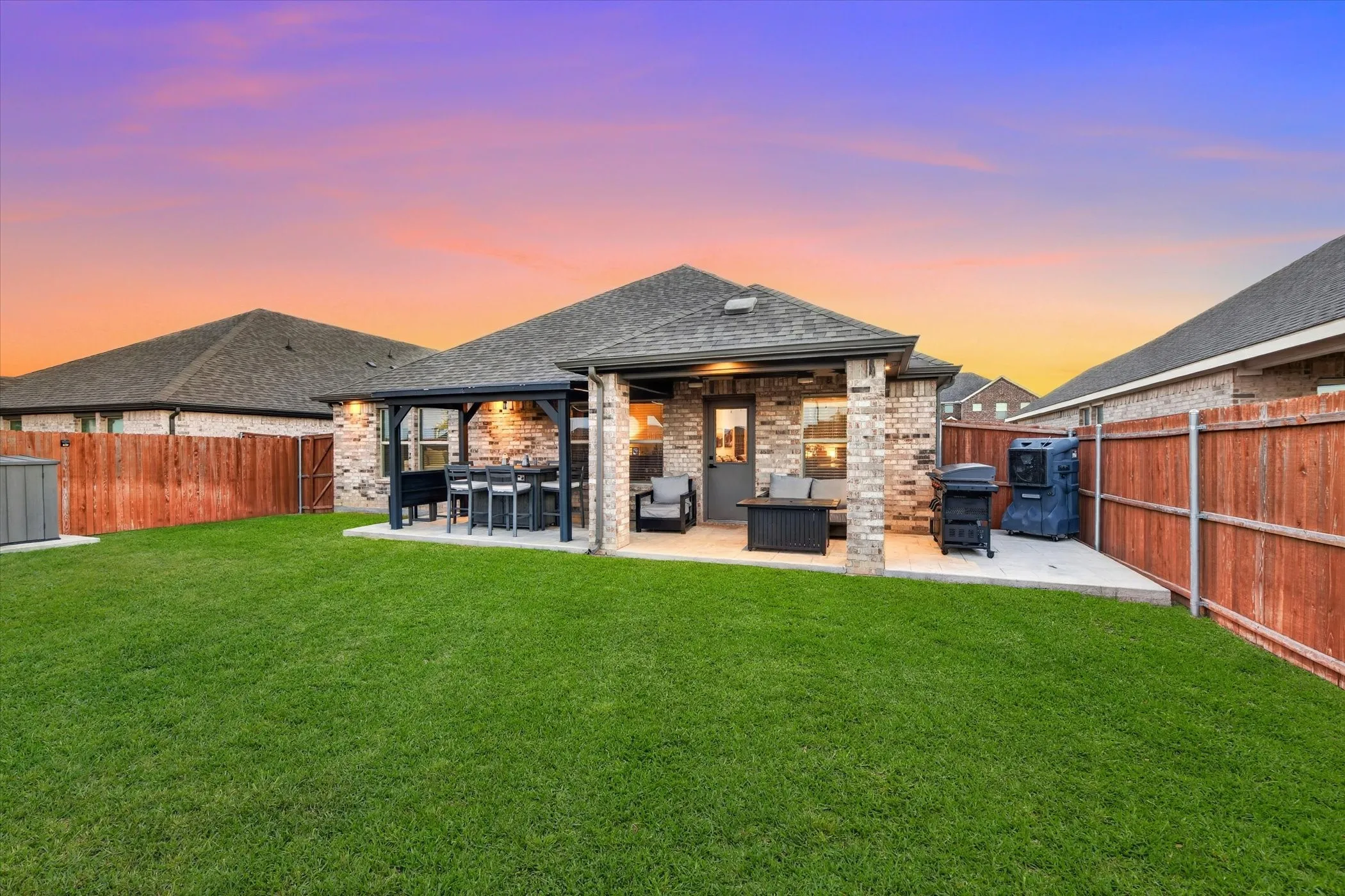 Single Family Residence For Sale in Tarrant County , 2128 Gill Star Drive, Haslet, Texas 76052, 4 Bedroom, 3 Bathroom, 2 Garage spaces, 2,011 Sqft, built in 2021, mls#21387042, Real Estate Agent in Haslet, Homes For Sale in Tarrant county, Homes For Sale in Haslet, Realtor in Haslet Texas, Real Estate Brokerage Independent Realty Texas, Luminita Cordes Realtor
