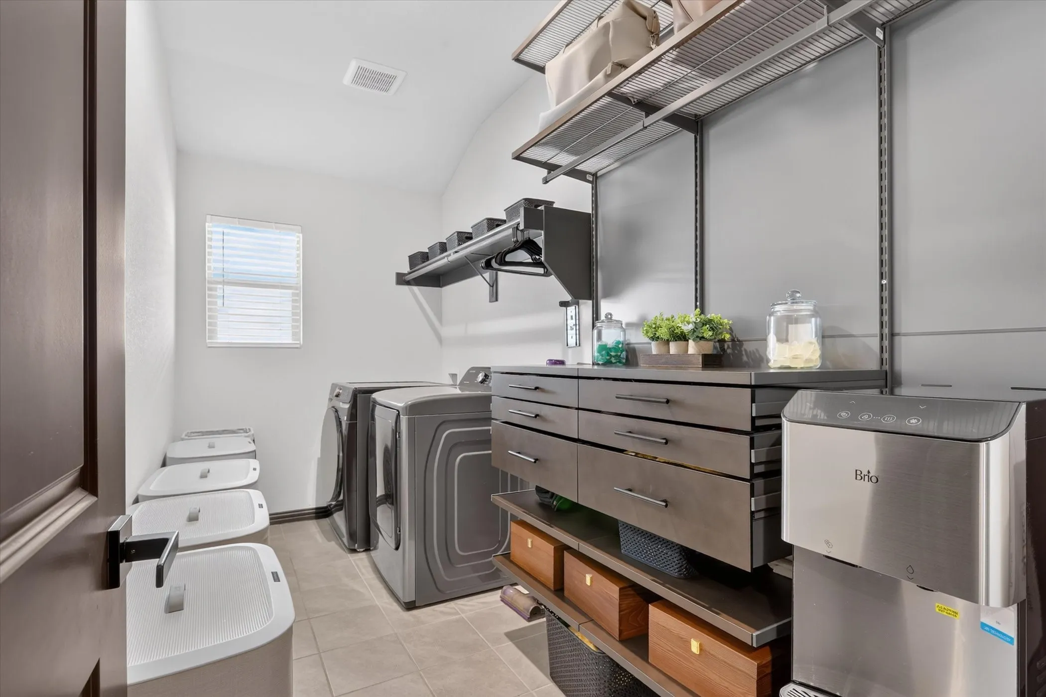 Single Family Residence For Sale in Tarrant County , 2128 Gill Star Drive, Haslet, Texas 76052, 4 Bedroom, 3 Bathroom, 2 Garage spaces, 2,011 Sqft, built in 2021, mls#21387042, Real Estate Agent in Haslet, Homes For Sale in Tarrant county, Homes For Sale in Haslet, Realtor in Haslet Texas, Real Estate Brokerage Independent Realty Texas, Luminita Cordes Realtor