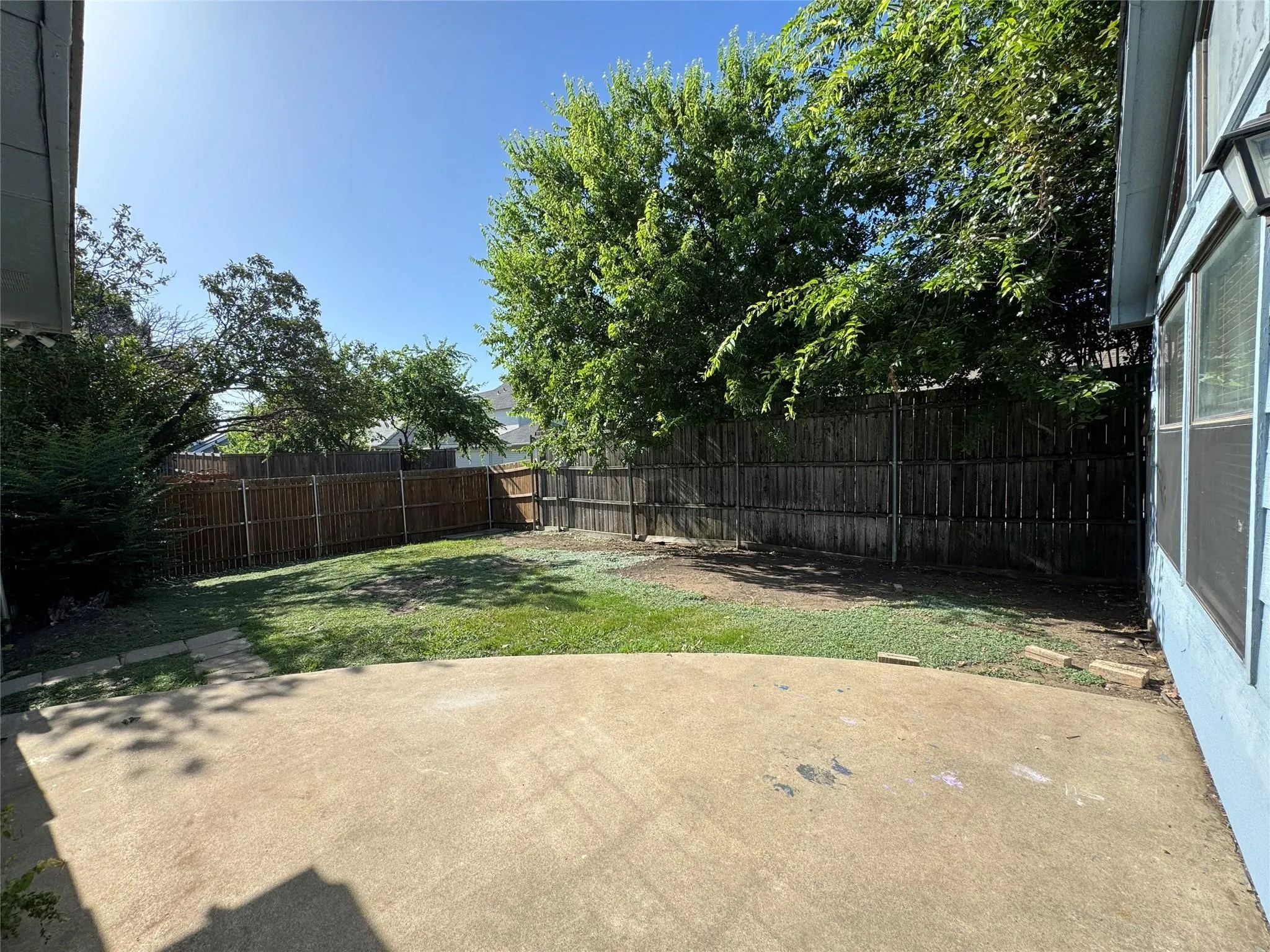 Single Family Residence For Rent in Collin County , 7972 Roundtable Road, Frisco, Texas 75035, 3 Bedroom, 2 Bathroom, 2 Garage spaces, 1,470 Sqft, built in 1991, mls#21387671, Real Estate Agent in Frisco, Homes For Rent in Collin county, Homes For Rent in Frisco, Realtor in Frisco Texas, Real Estate Brokerage Independent Realty Texas, Luminita Cordes Realtor