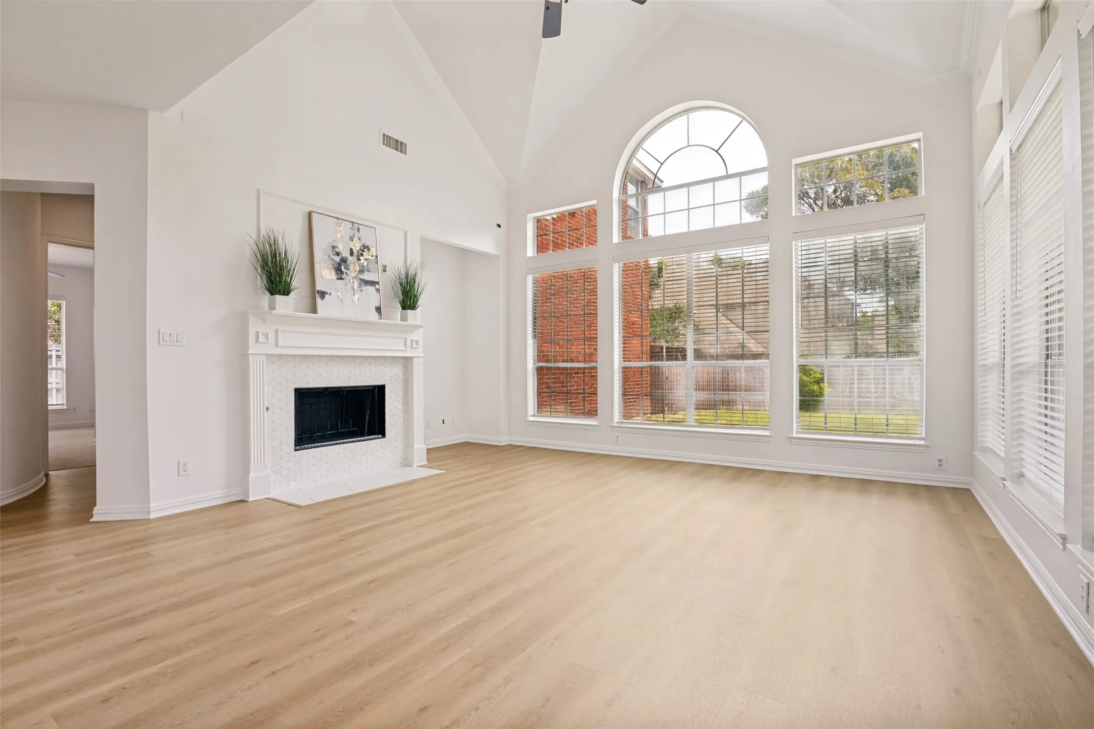Single Family Residence For Rent in Collin County , 4505 Winter Park Drive, Richardson, Texas 75082, 5 Bedroom, 4 Bathroom, 3 Garage spaces, 3,795 Sqft, built in 1999, mls#21387932, Real Estate Agent in Richardson, Homes For Rent in Collin county, Homes For Rent in Richardson, Realtor in Richardson Texas, Real Estate Brokerage Independent Realty Texas, Luminita Cordes Realtor