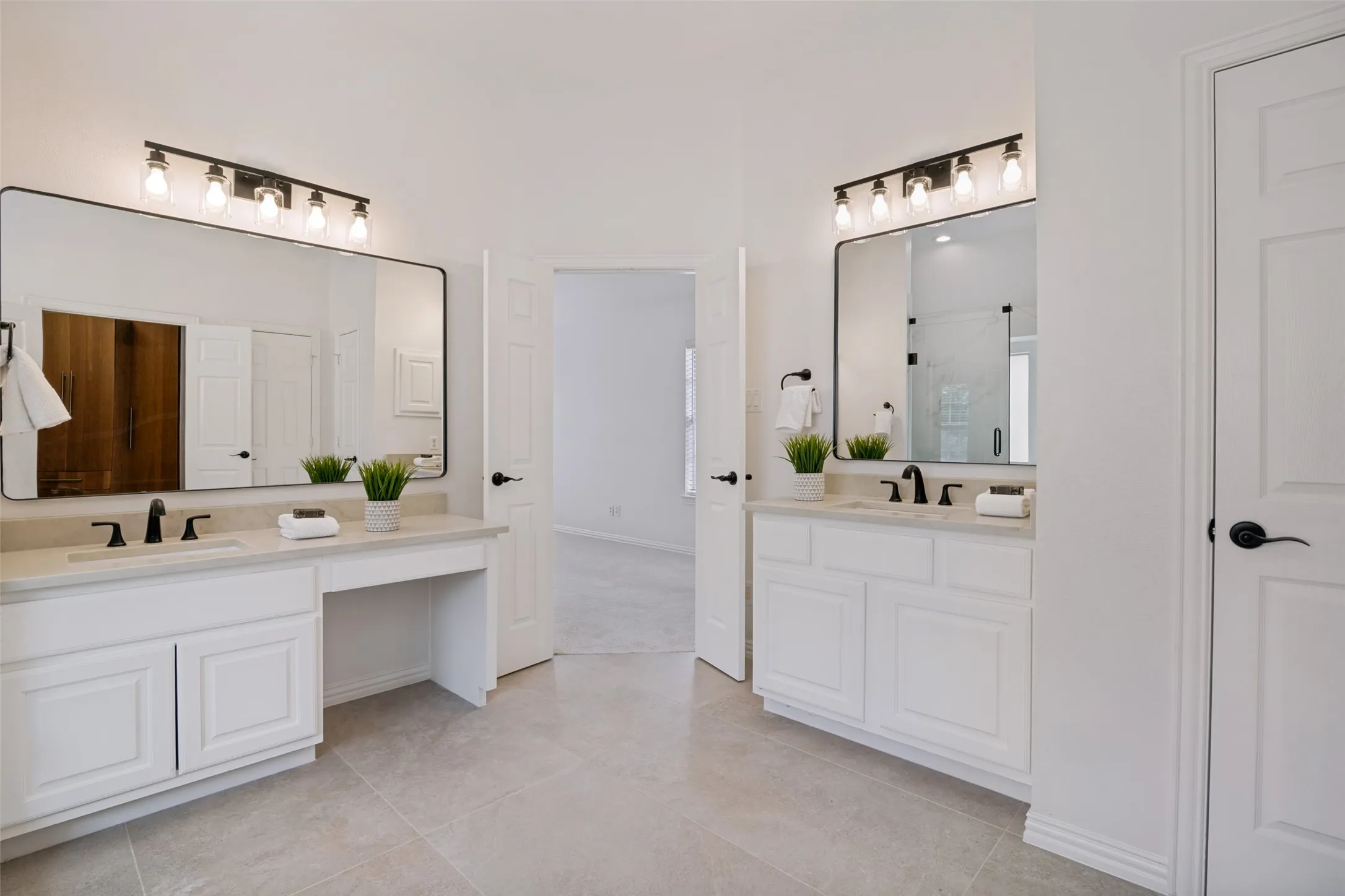 Single Family Residence For Rent in Collin County , 4505 Winter Park Drive, Richardson, Texas 75082, 5 Bedroom, 4 Bathroom, 3 Garage spaces, 3,795 Sqft, built in 1999, mls#21387932, Real Estate Agent in Richardson, Homes For Rent in Collin county, Homes For Rent in Richardson, Realtor in Richardson Texas, Real Estate Brokerage Independent Realty Texas, Luminita Cordes Realtor