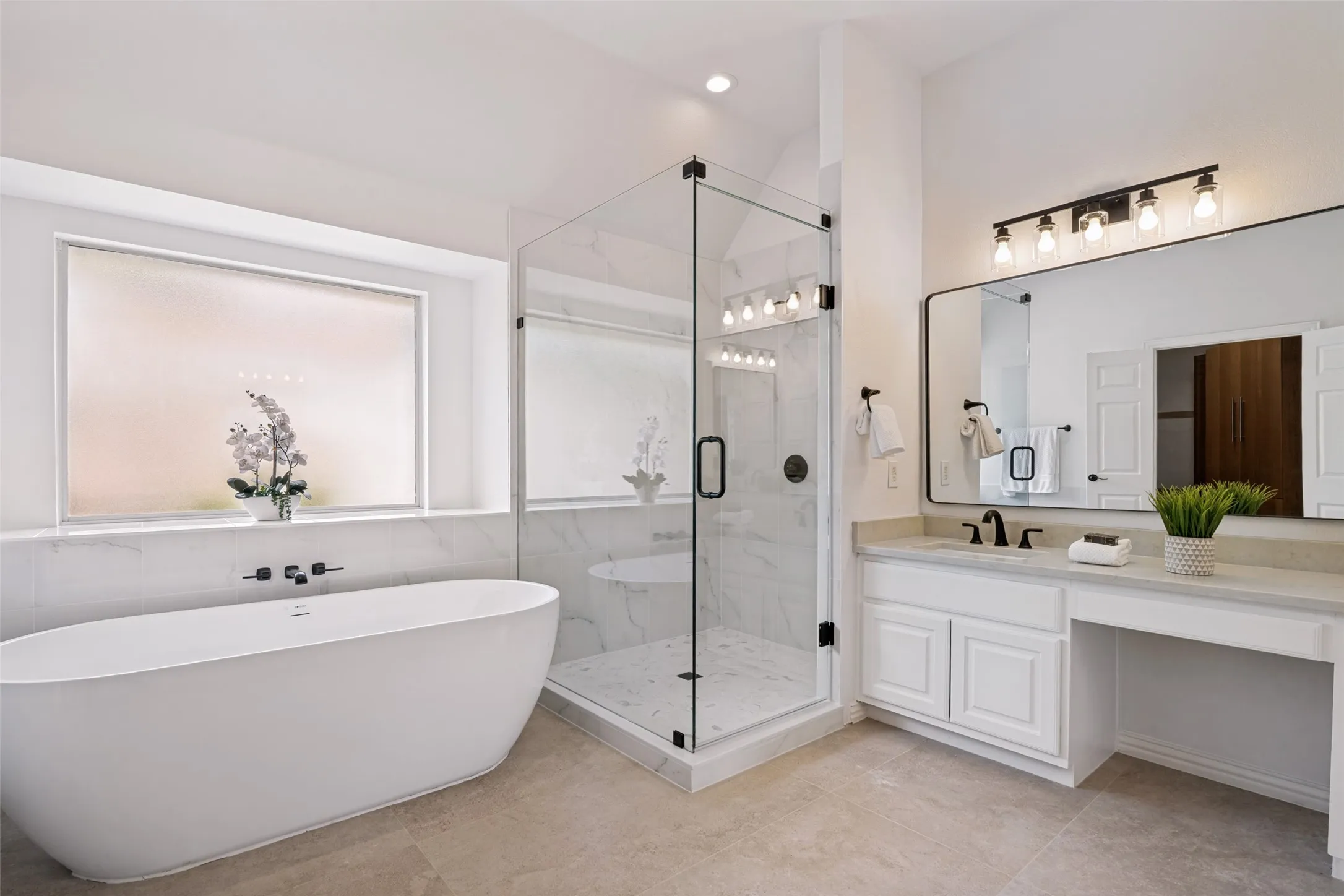 Single Family Residence For Rent in Collin County , 4505 Winter Park Drive, Richardson, Texas 75082, 5 Bedroom, 4 Bathroom, 3 Garage spaces, 3,795 Sqft, built in 1999, mls#21387932, Real Estate Agent in Richardson, Homes For Rent in Collin county, Homes For Rent in Richardson, Realtor in Richardson Texas, Real Estate Brokerage Independent Realty Texas, Luminita Cordes Realtor