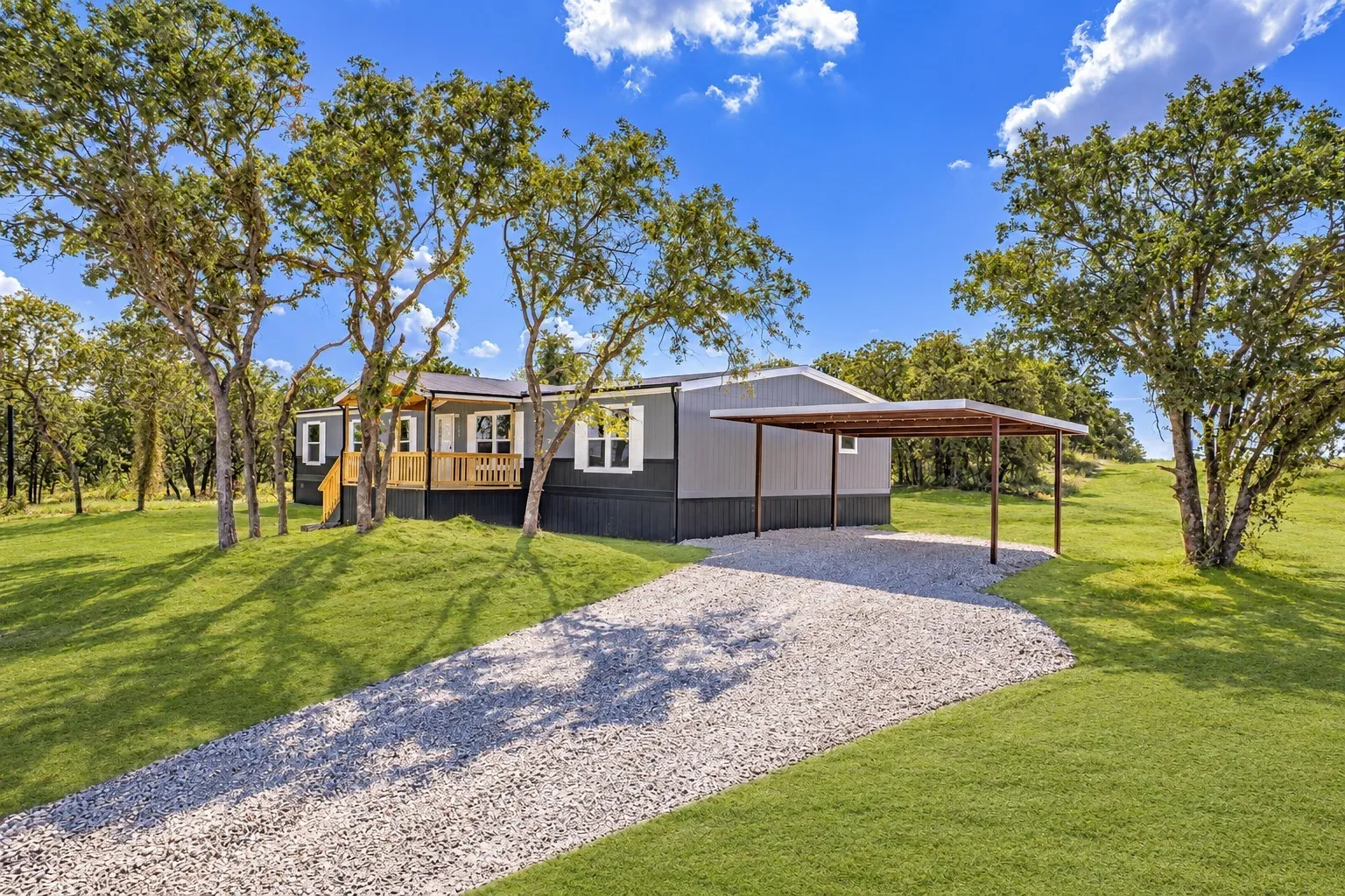 Manufactured Home For Sale in Montague County , 242 Huddleston Road, Sunset, Texas 76270, 4 Bedroom, 2 Bathroom, Garage spaces, 2,185 Sqft, built in 2025, mls#21349555, Real Estate Agent in Sunset, Homes For Sale in Montague county, Homes For Sale in Sunset, Realtor in Sunset Texas, Real Estate Brokerage Independent Realty Texas, Luminita Cordes Realtor