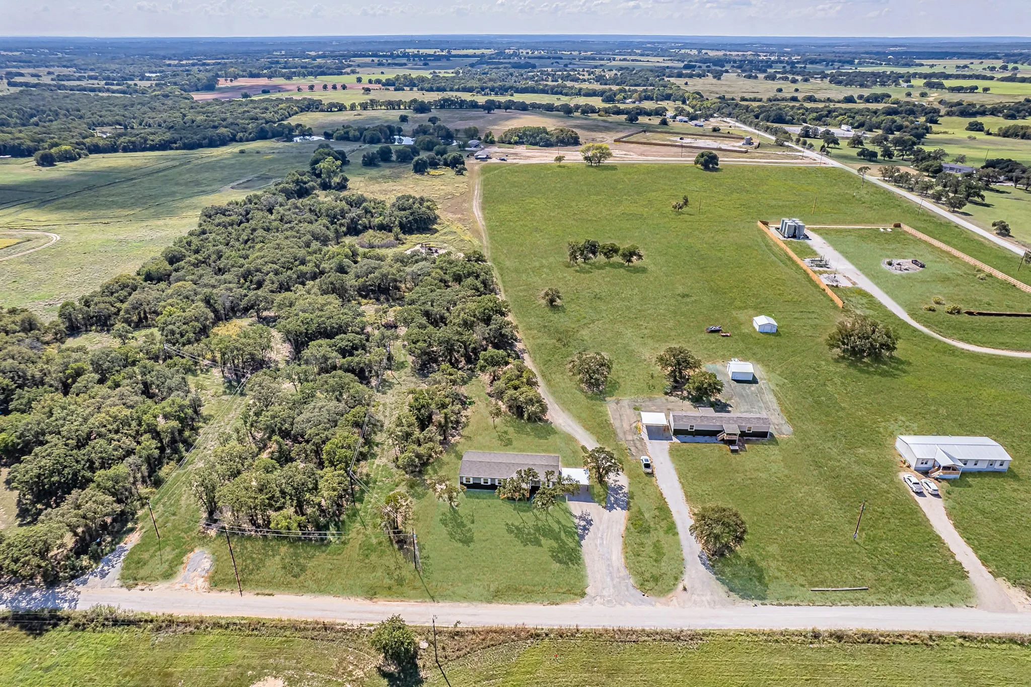 Manufactured Home For Sale in Montague County , 242 Huddleston Road, Sunset, Texas 76270, 4 Bedroom, 2 Bathroom, Garage spaces, 2,185 Sqft, built in 2025, mls#21349555, Real Estate Agent in Sunset, Homes For Sale in Montague county, Homes For Sale in Sunset, Realtor in Sunset Texas, Real Estate Brokerage Independent Realty Texas, Luminita Cordes Realtor