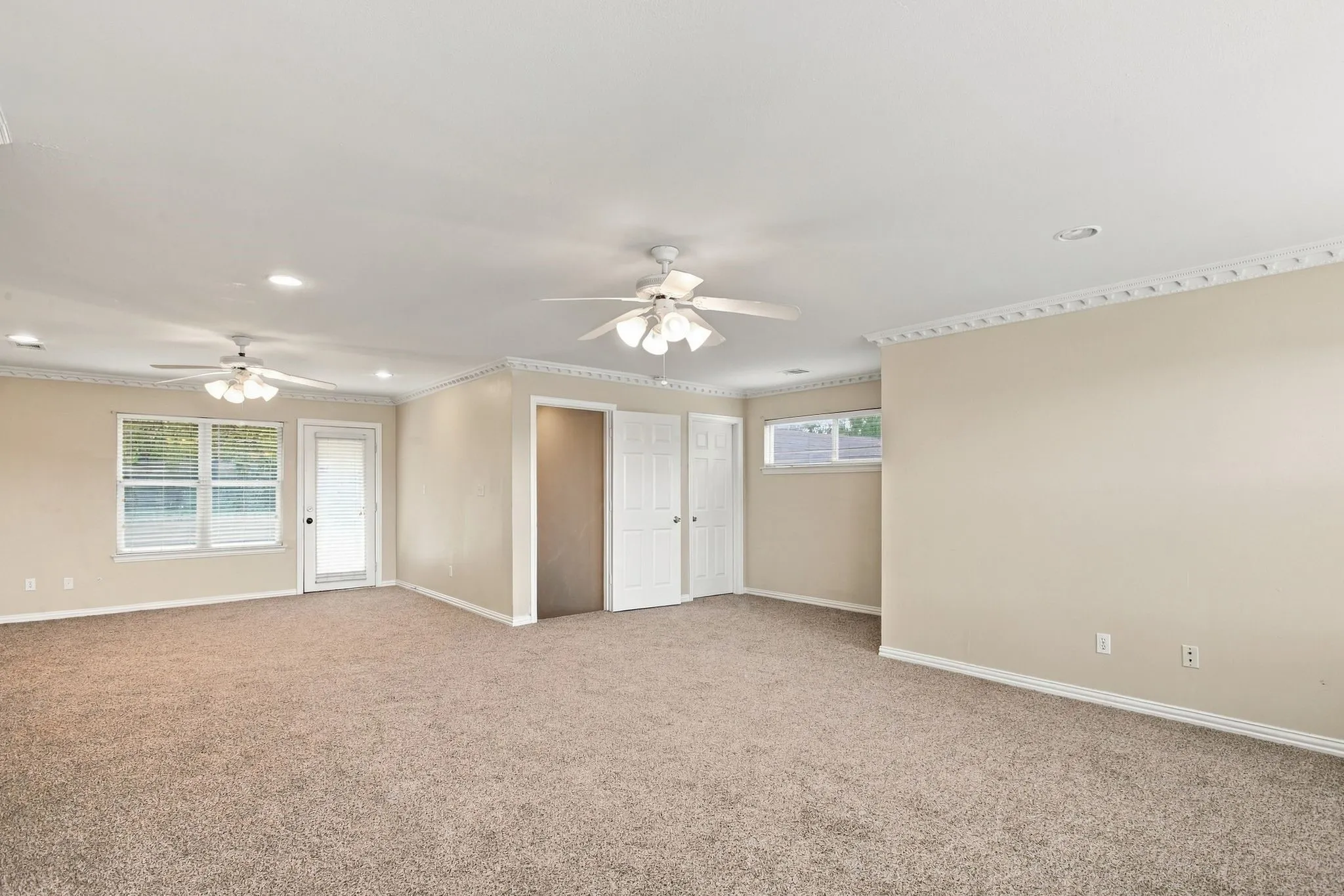 Single Family Residence For Rent in Rockwall County , 449 Johns Lane, Royse City, Texas 75189, 4 Bedroom, 4 Bathroom, 2 Garage spaces, 2,800 Sqft, built in 1998, mls#21388781, Real Estate Agent in Royse City, Homes For Rent in Rockwall county, Homes For Rent in Royse City, Realtor in Royse City Texas, Real Estate Brokerage Independent Realty Texas, Luminita Cordes Realtor